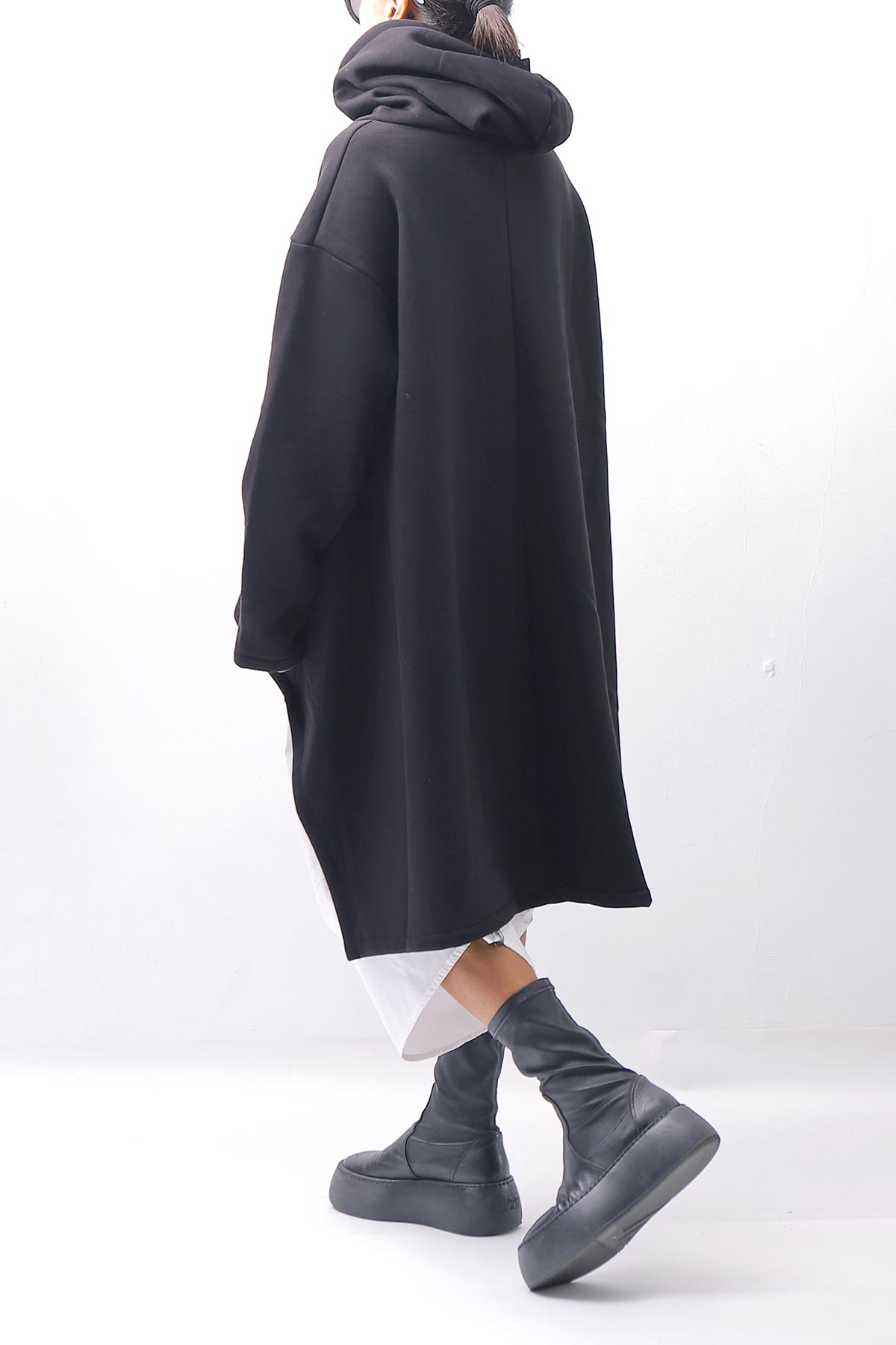 【PLÜ】 UNISEX ASYMMETRIC COTTON NEOPRENE HOODIE TOP PL11H_BLACK