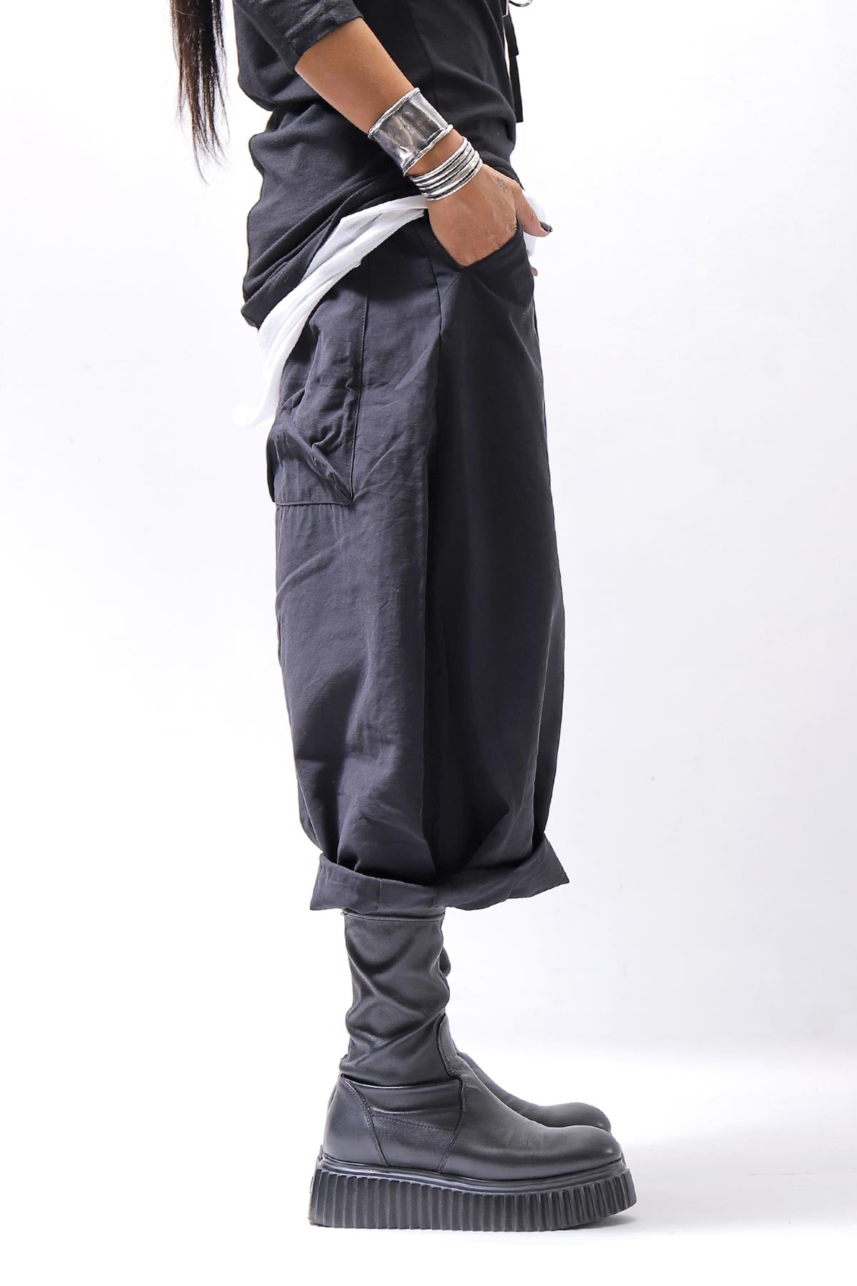 【studio b3】 UNISEX BOX SARROUEL WIDE PANTS RBB1961_BLACK