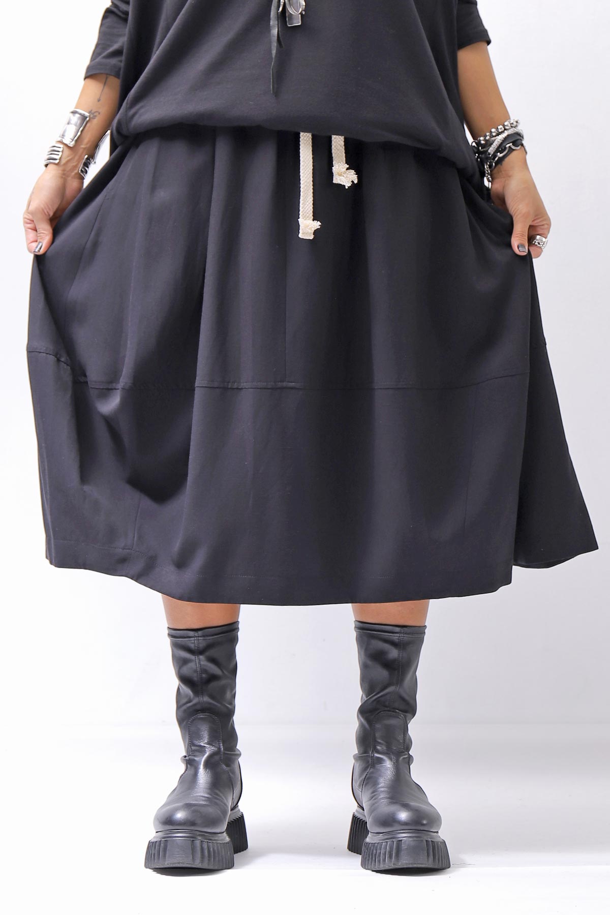 【NOSTRASANTISSIMA】 FRONT BALLOON SKIRT G145_BLACK