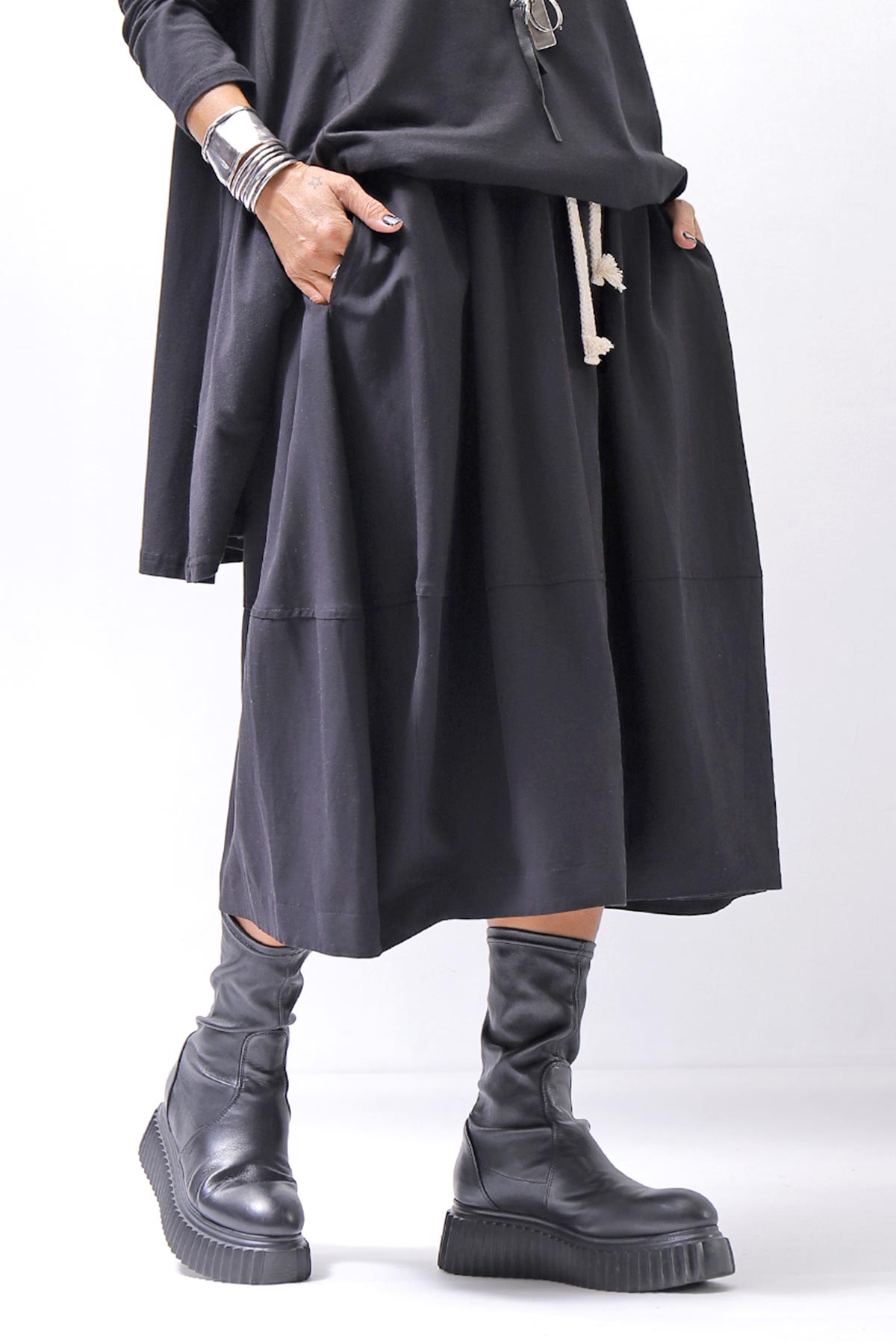 【NOSTRASANTISSIMA】 FRONT BALLOON SKIRT G145_BLACK