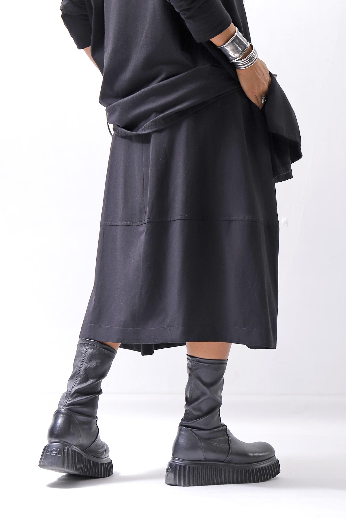 【NOSTRASANTISSIMA】 FRONT BALLOON SKIRT G145_BLACK
