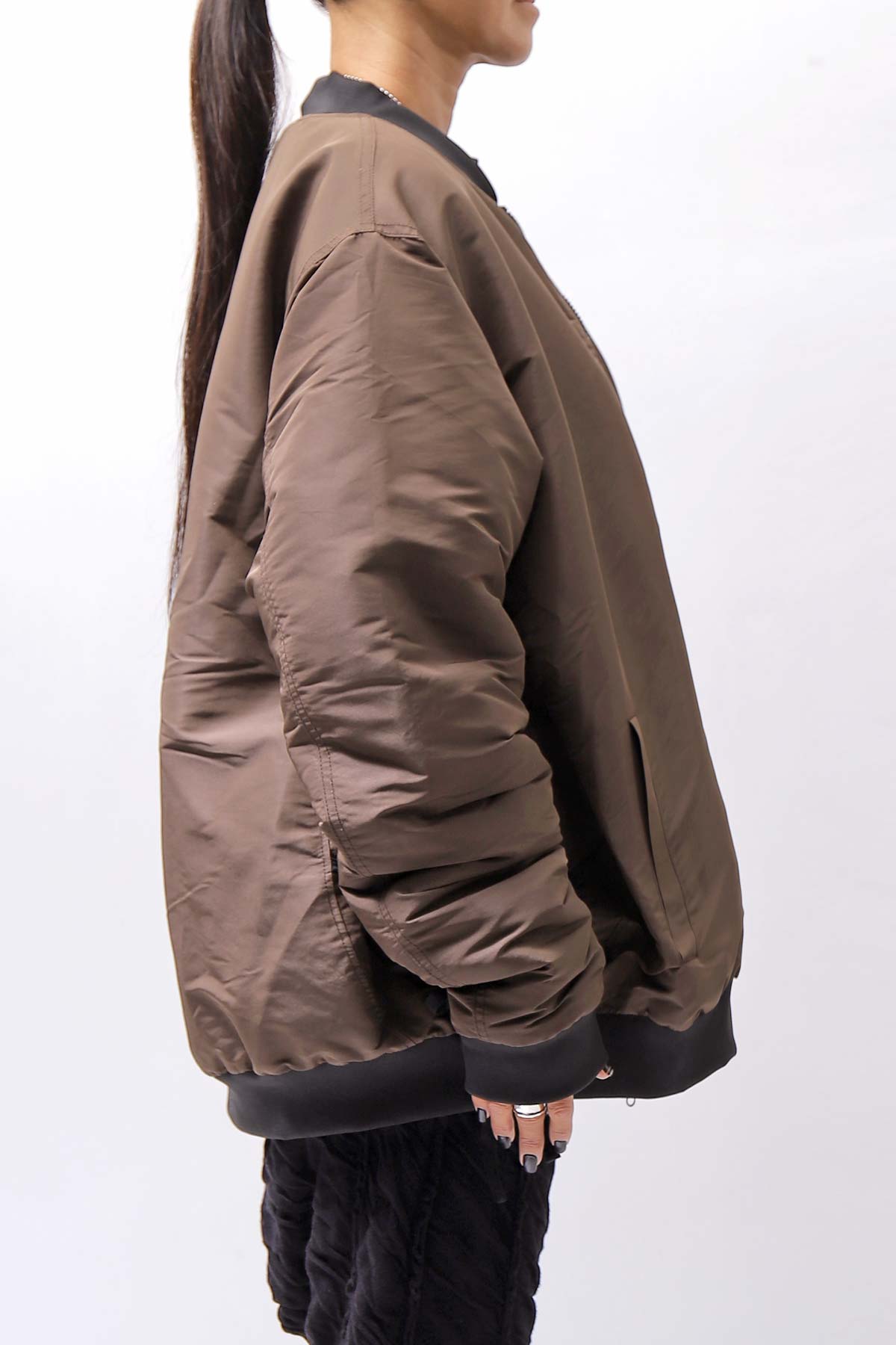 【PLÜ】 LIGHT BOMBER JACKET PL14_CHOCOLATE