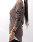 【studio b3】 UNISEX COTTON KNIT ASYMMETRIC HEM TOP SHB2235_TRUFFLE
