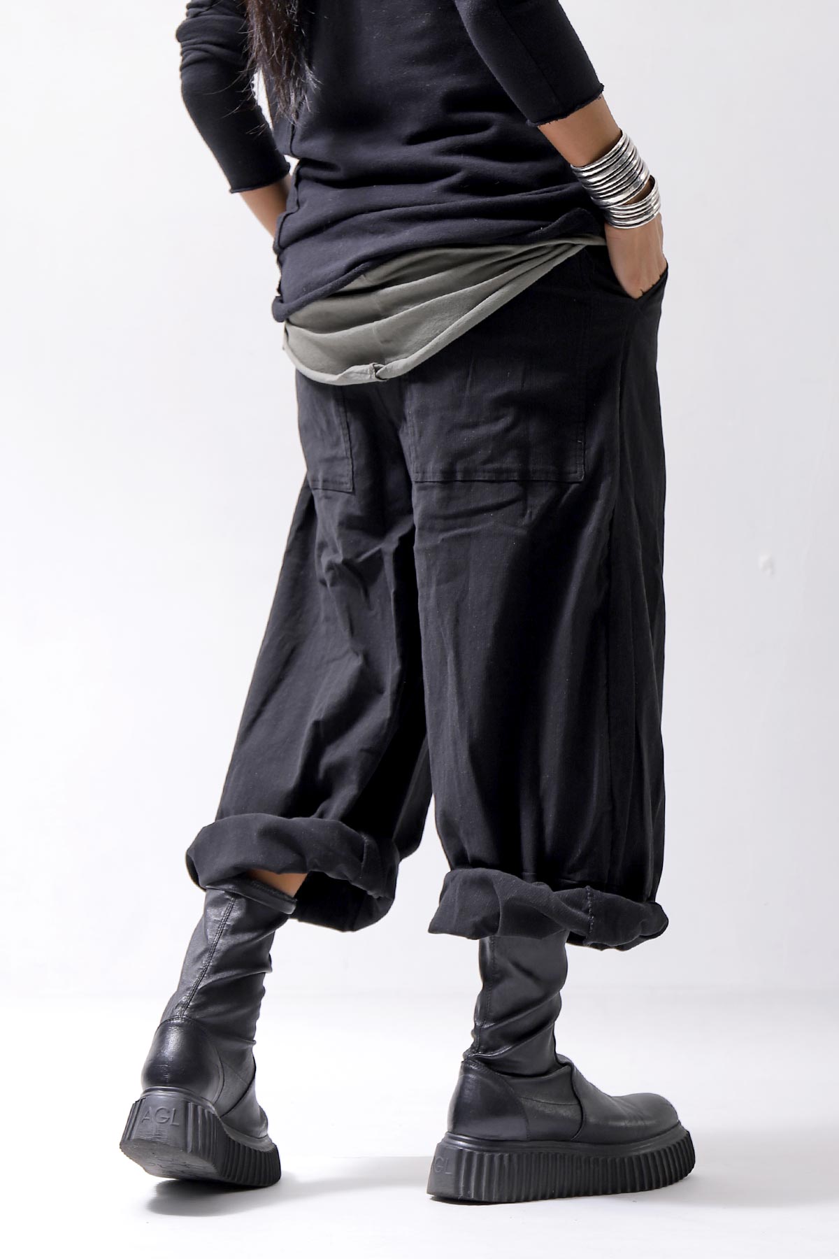 【RUNDHOLZ】 UNISEX STRETCH COTTON WOOL LOW CROTCH WIDE PANTS 341 0102_BLACK STRIPE