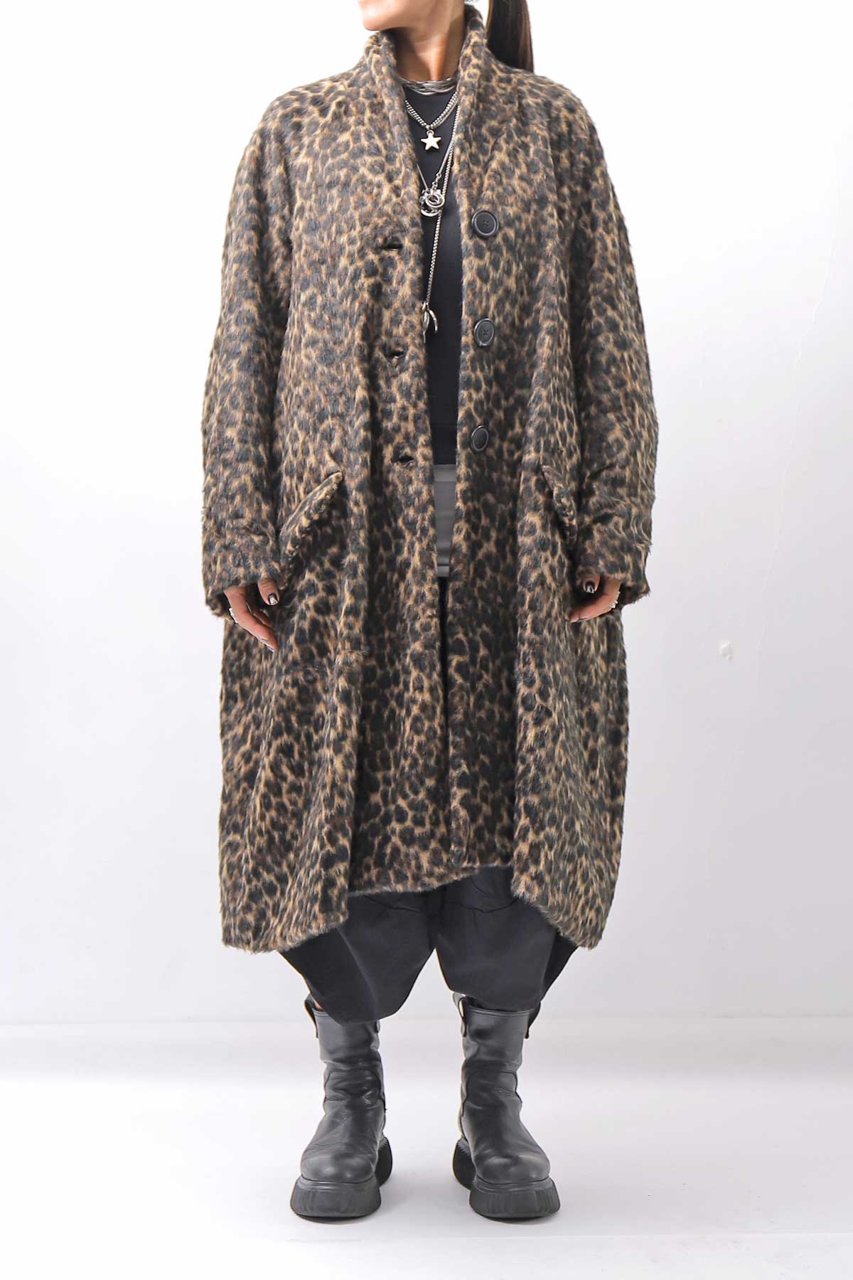 【RUNDHOLZ】 OVERSIZED ECO-FUR SHORT HAIR LEOPARD COAT_LEO JACQUARD