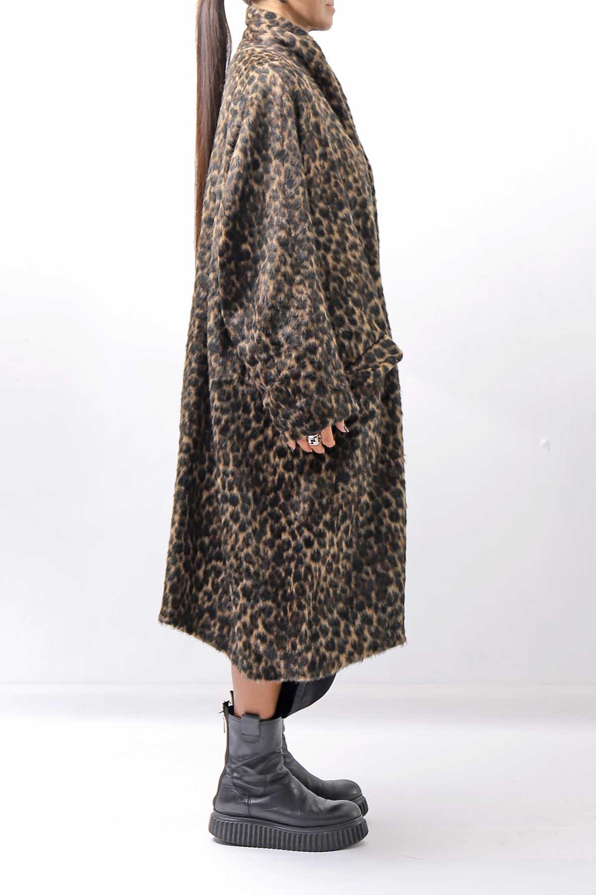【RUNDHOLZ】 OVERSIZED ECO-FUR SHORT HAIR LEOPARD COAT_LEO JACQUARD