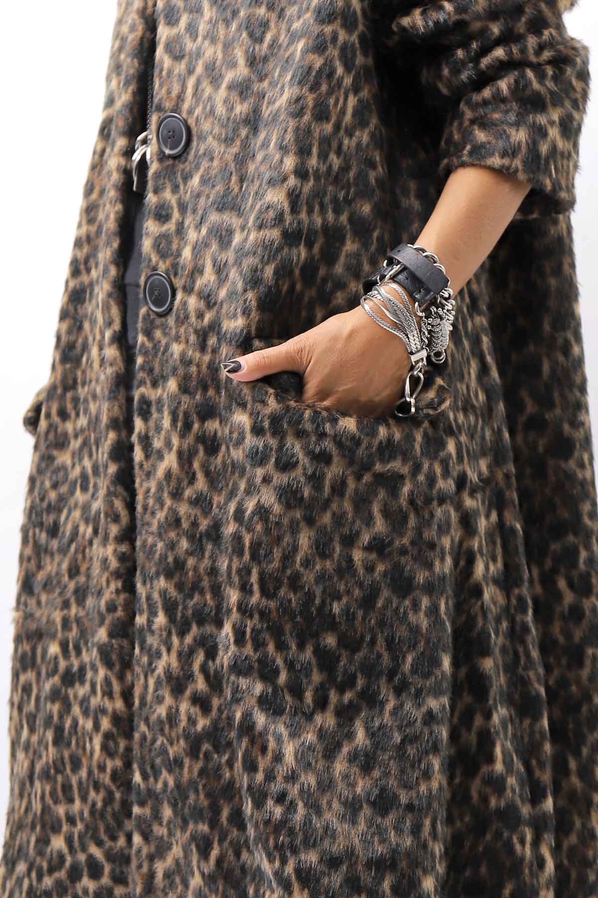 【RUNDHOLZ】 OVERSIZED ECO-FUR SHORT HAIR LEOPARD COAT_LEO JACQUARD