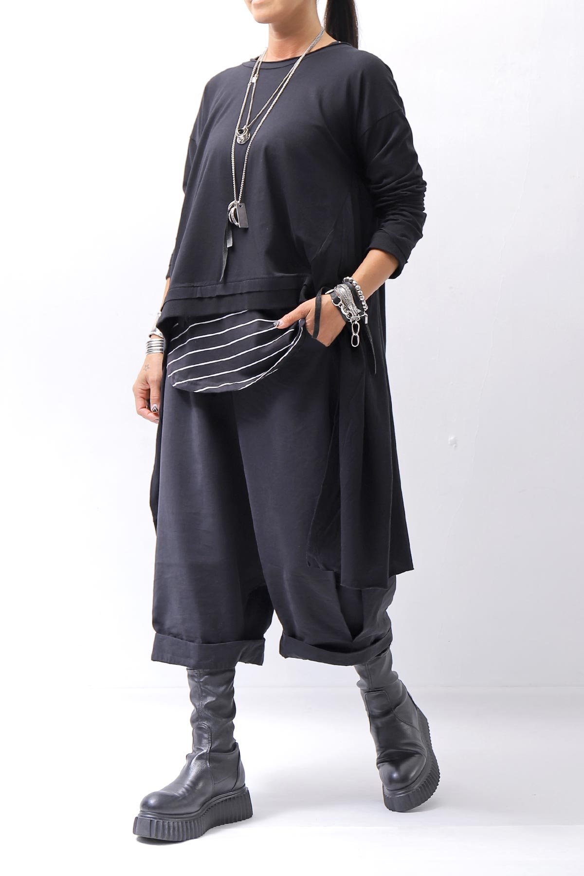 【studio b3】 ASYMMETRY COTTON LONG SLEEVE TOP RBB1982_BLACK