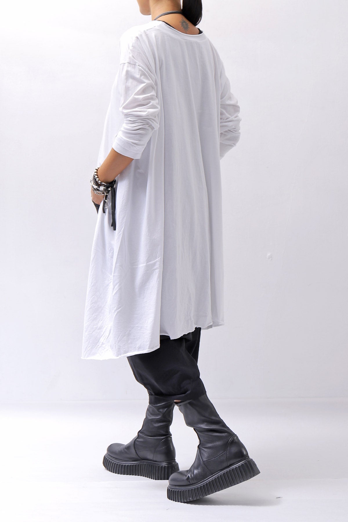 【studio b3】 ASYMMETRY COTTON LONG SLEEVE TOP RBB1982_WHITE