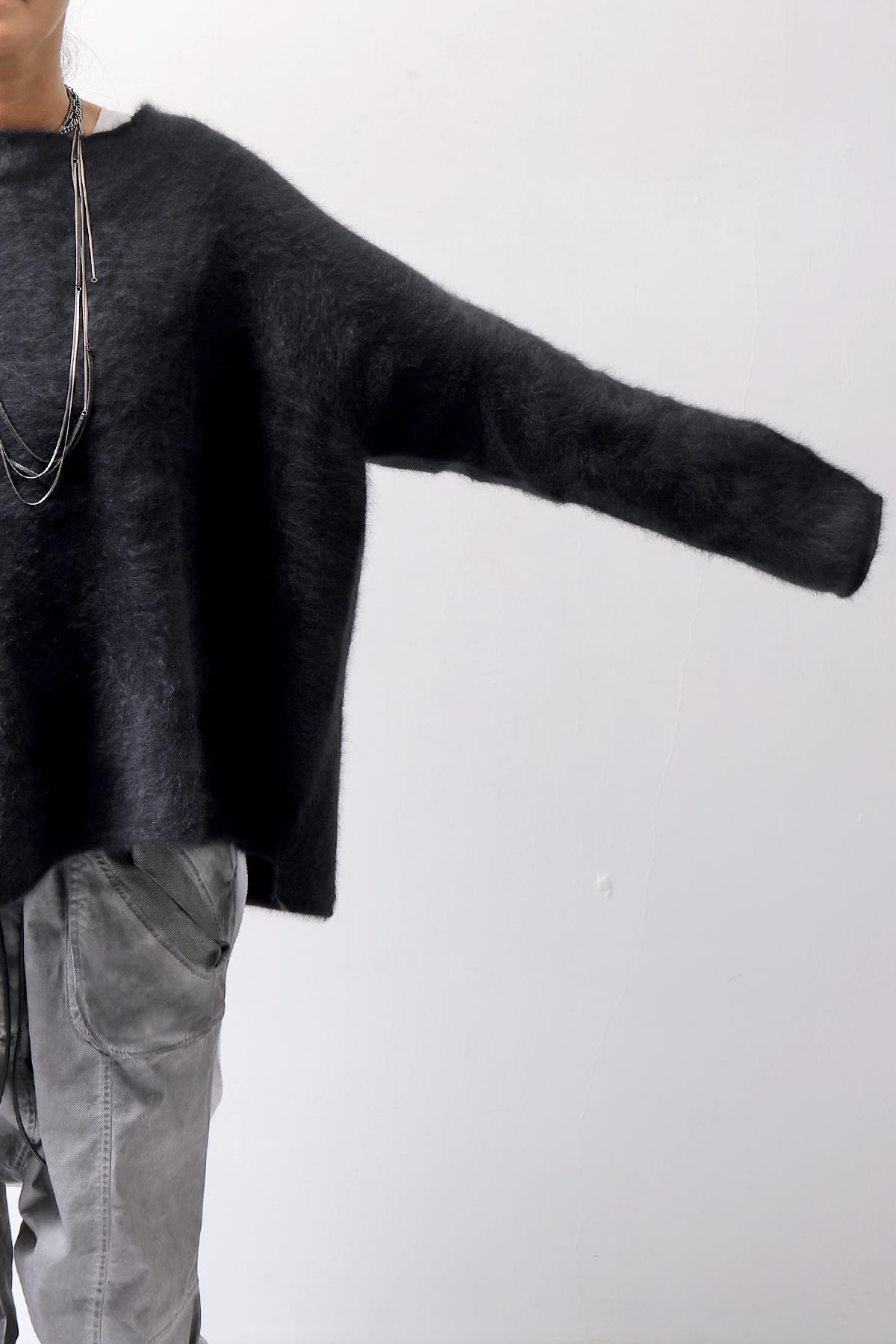 【RUNDHOLZ】 UNISEX RACCOON RELAX FIT PULLOVER KNIT 141 0706_BLACK