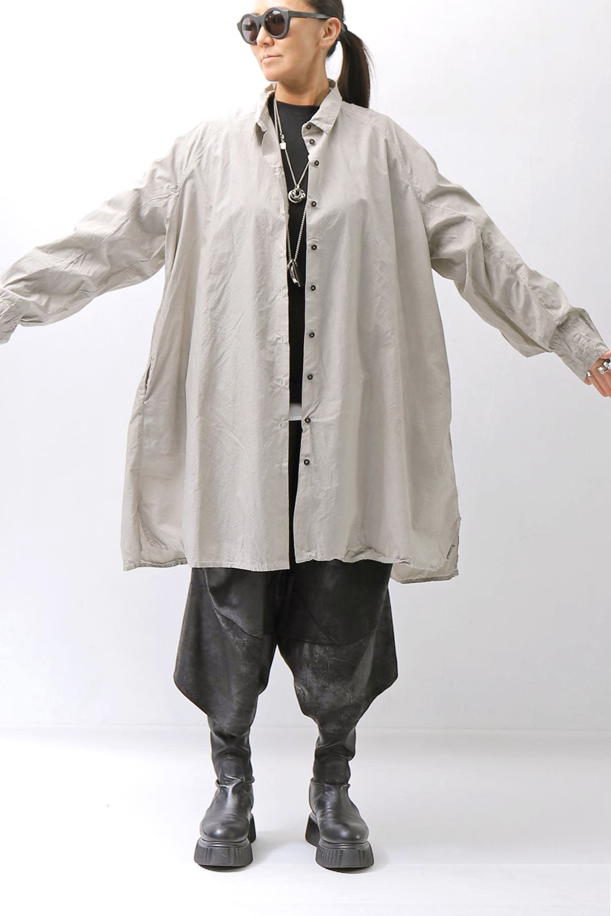 【RUNDHOLZ】 UNISEX OVERSIZE BACK TUCK SHIRT_SAND CLOUD