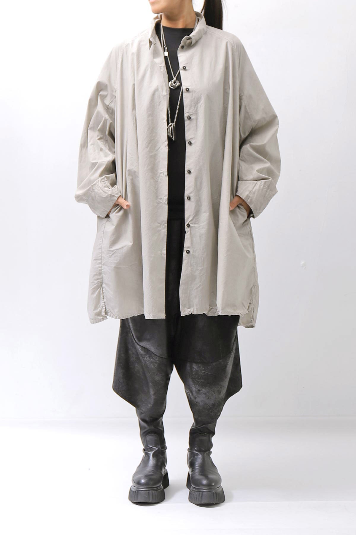 【RUNDHOLZ】 UNISEX OVERSIZE BACK TUCK SHIRT_SAND CLOUD