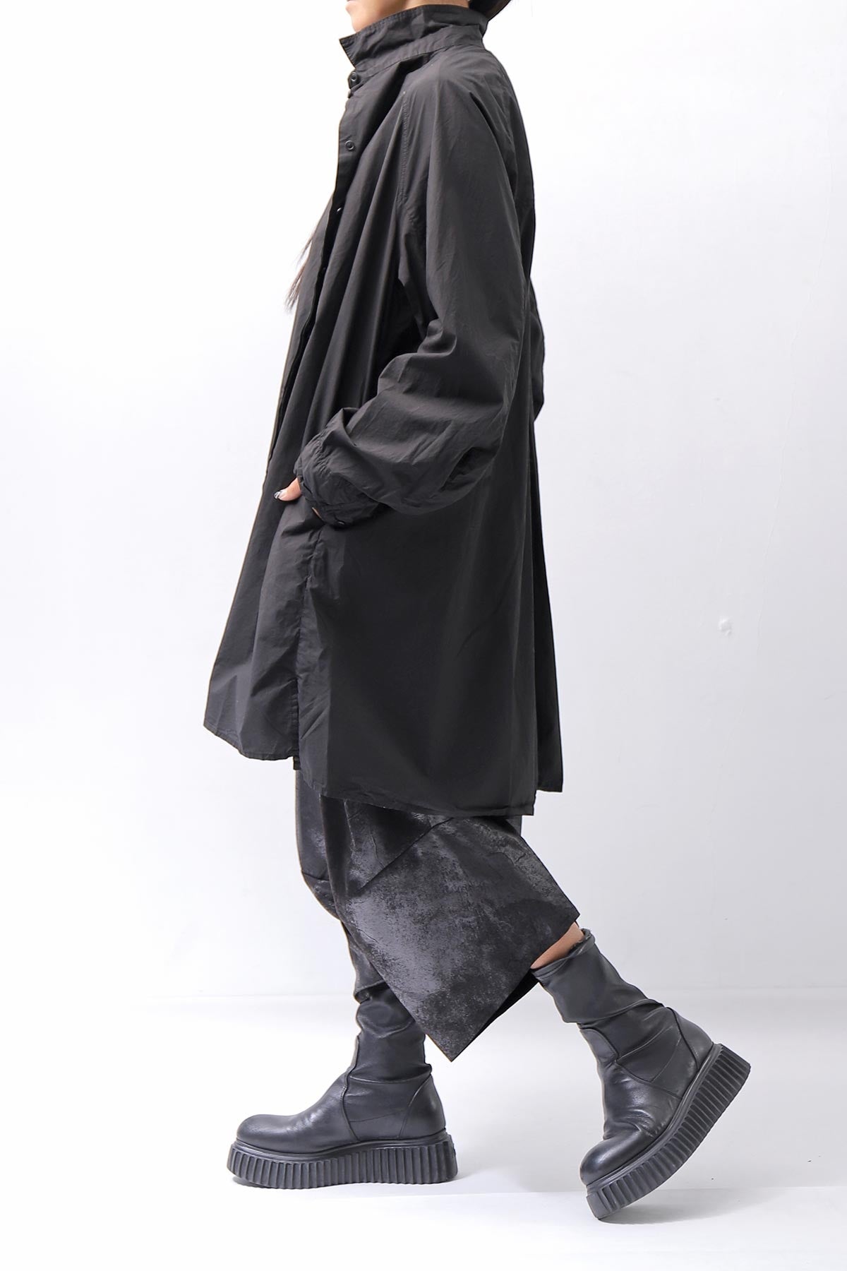 【RUNDHOLZ】 UNISEX OVERSIZE BACK TUCK SHIRT_BLACK