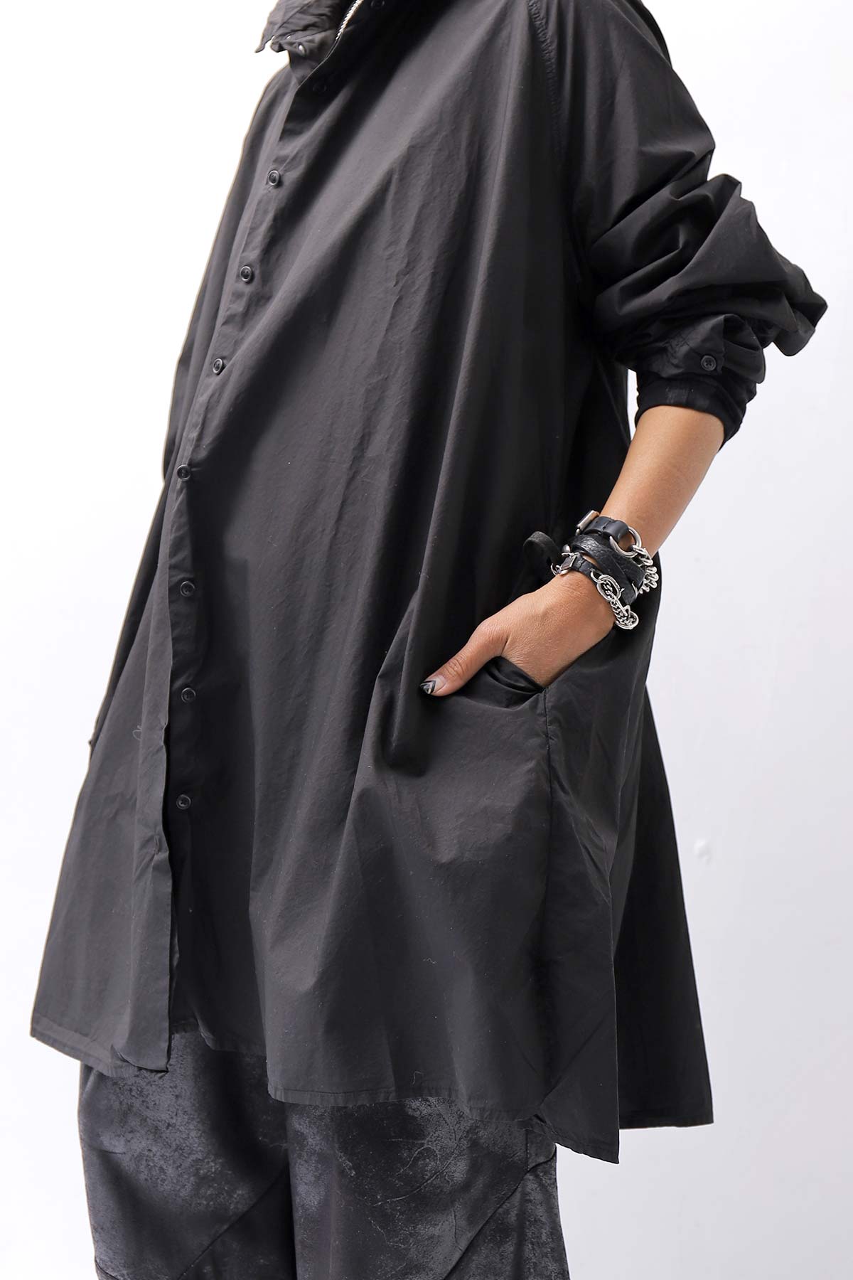 【RUNDHOLZ】 UNISEX OVERSIZE BACK TUCK SHIRT_BLACK