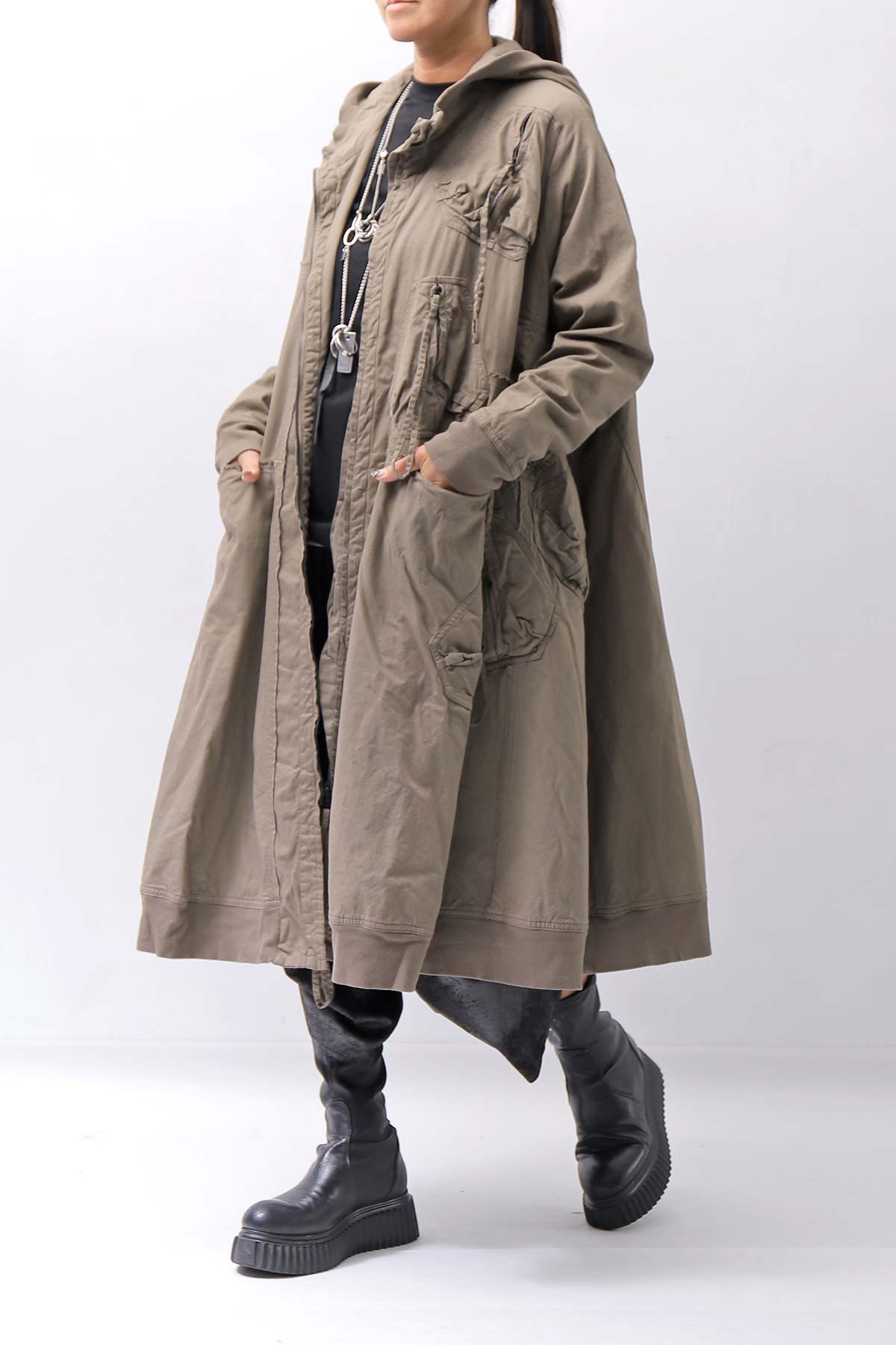 【RUNDHOLZ】 UNISEX ZIPED POCKETS＆HOOD LONG COAT 260 1208_DUNE