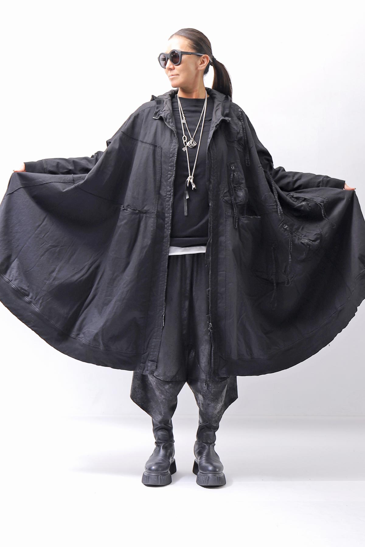 【RUNDHOLZ】 UNISEX ZIPED POCKETS＆HOOD LONG COAT 260 1208_BLACK