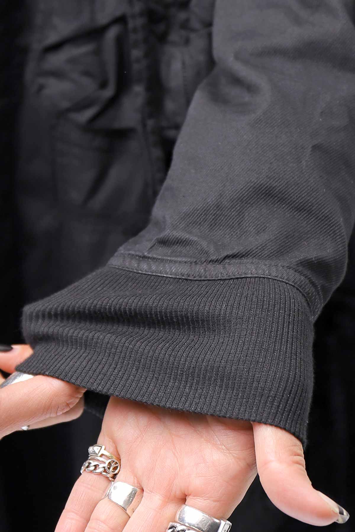 【RUNDHOLZ】 UNISEX ZIPED POCKETS＆HOOD LONG COAT 260 1208_BLACK