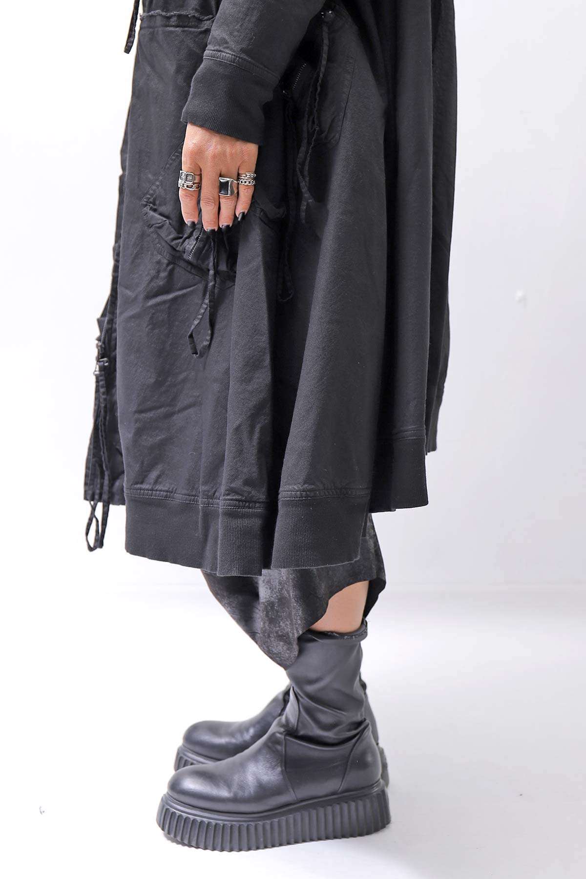 【RUNDHOLZ】 UNISEX ZIPED POCKETS＆HOOD LONG COAT 260 1208_BLACK