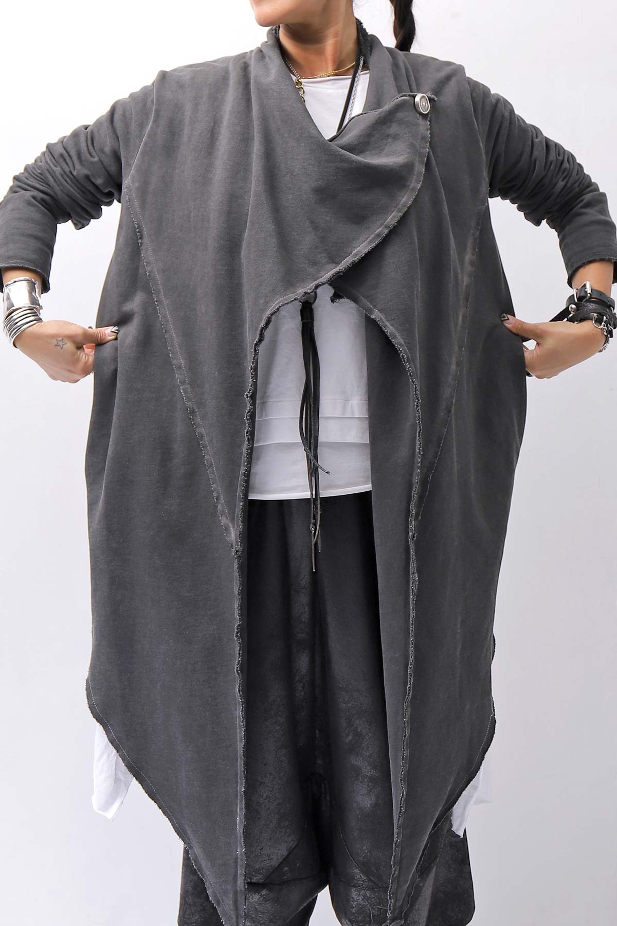 【sanctamuerte】 UNISEX ASYMMETRY SWEAT CARDIGAN_ASH GREY