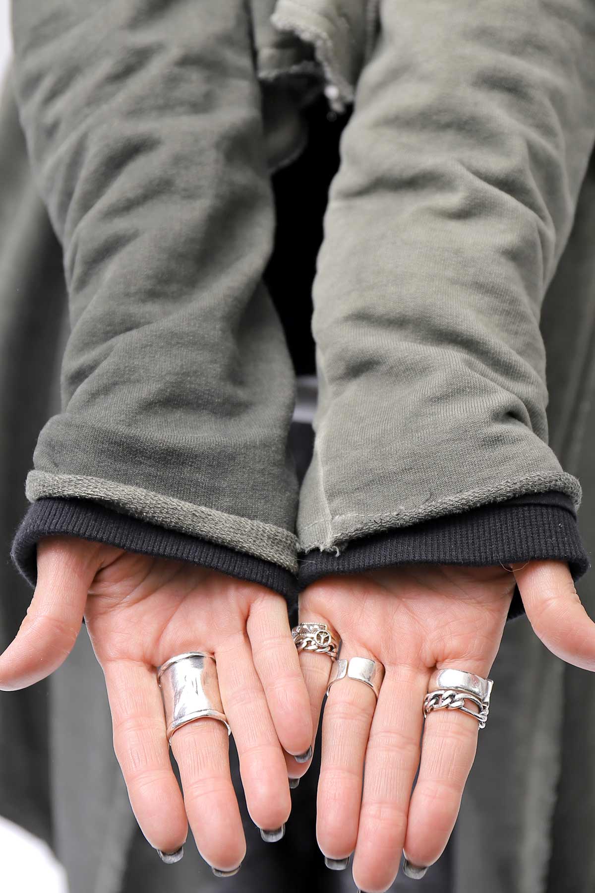 【sanctamuerte】 UNISEX ASYMMETRY SWEAT CARDIGAN_SALVIA(MILITARY)