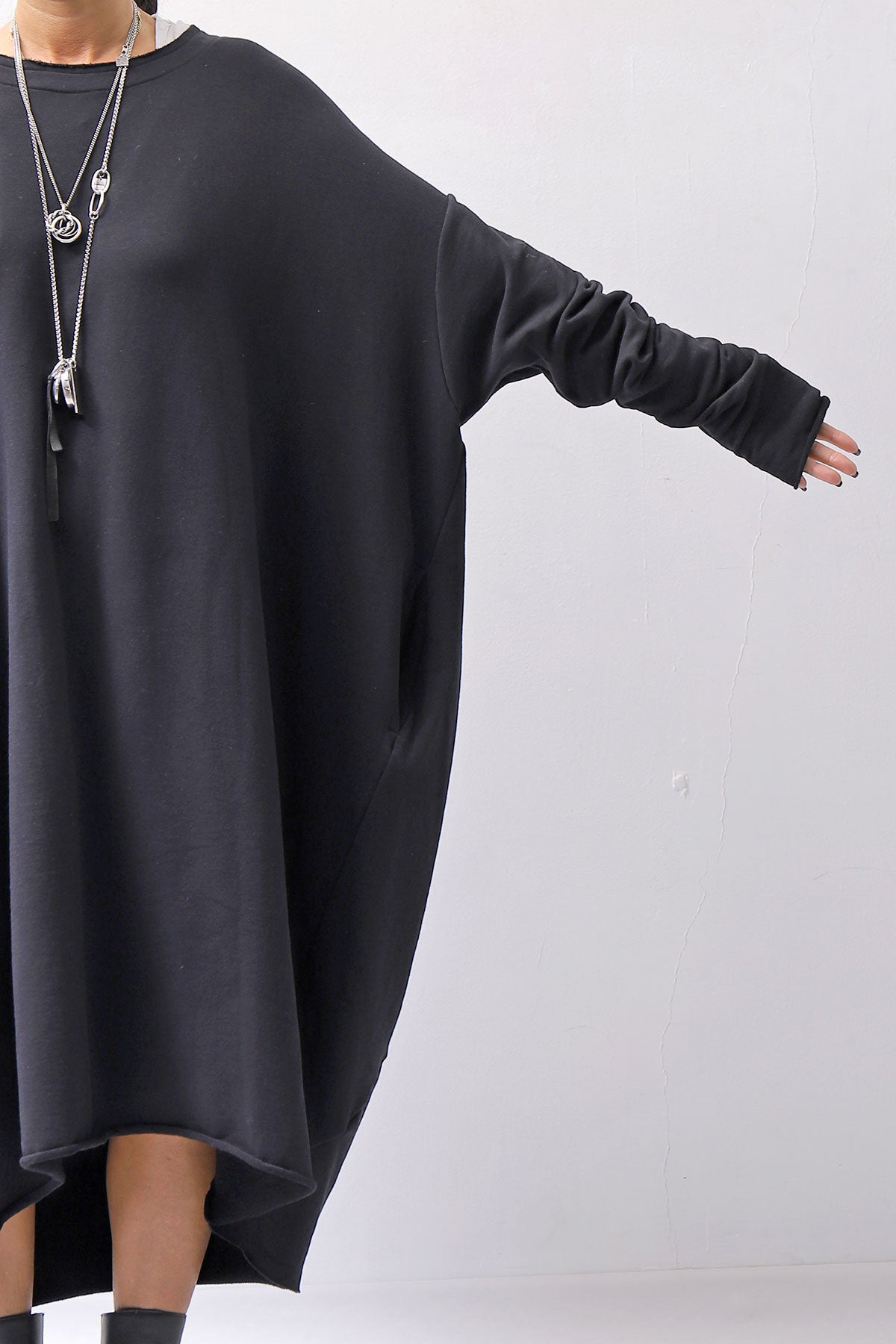 【bajra】 OVERSIZED BACK DRAPE DRESS 159QK01_BLACK