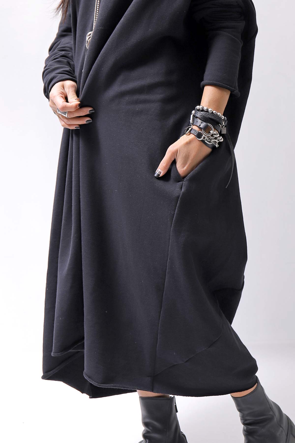 【bajra】 OVERSIZED BACK DRAPE DRESS 159QK01_BLACK