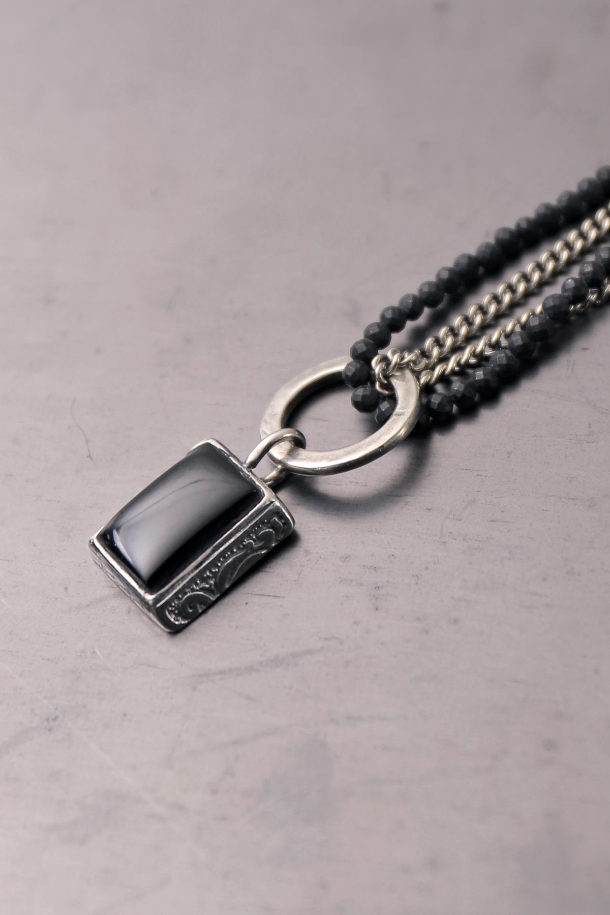 【GOTI】 ONYX &amp; BLACK AGATE NECKLACE_CN1171