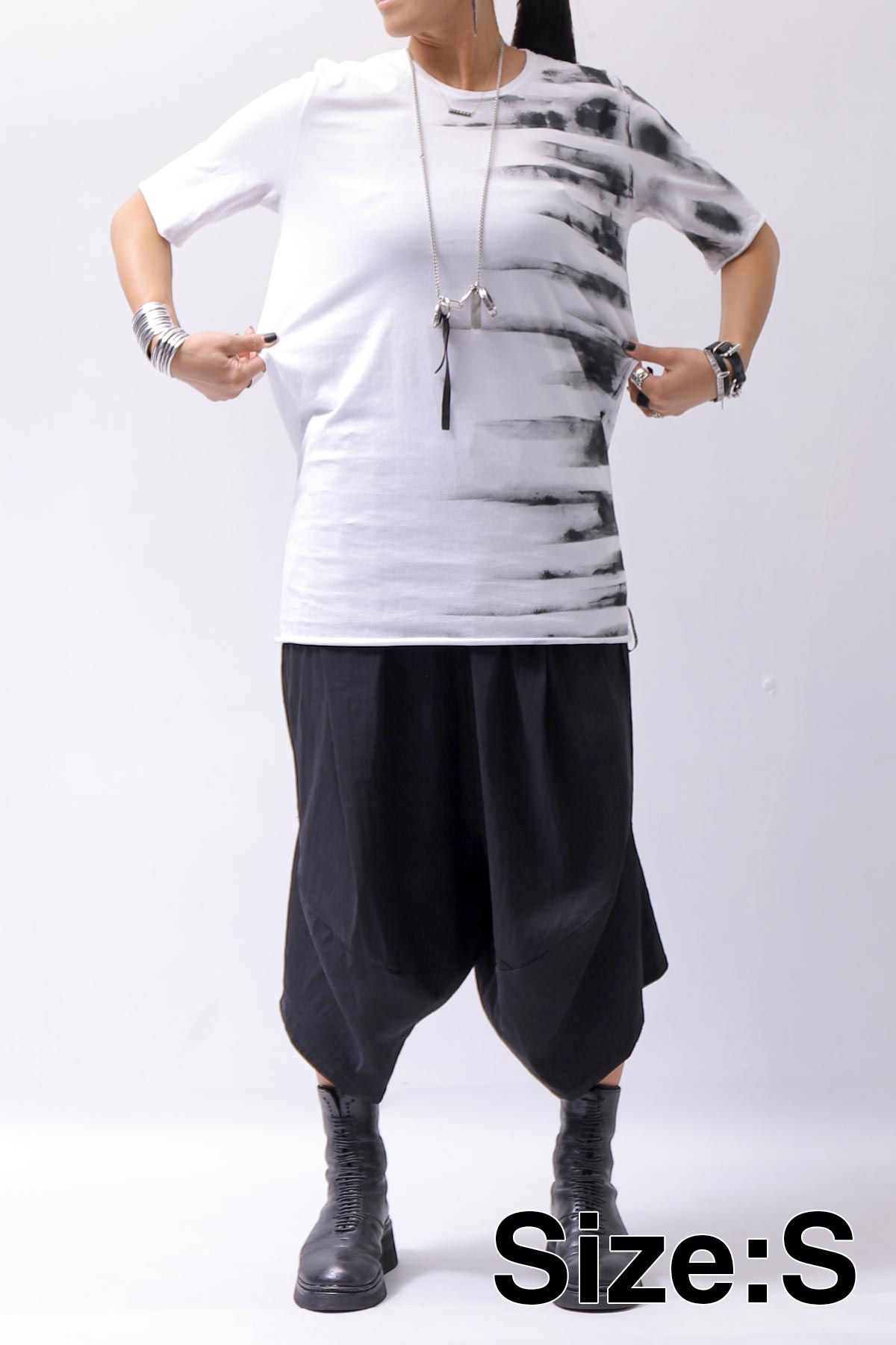 【Primordial is Primitive】 UNISEX SIDE PRINTED SLIM FIT TEE ST-709RO_WHITE