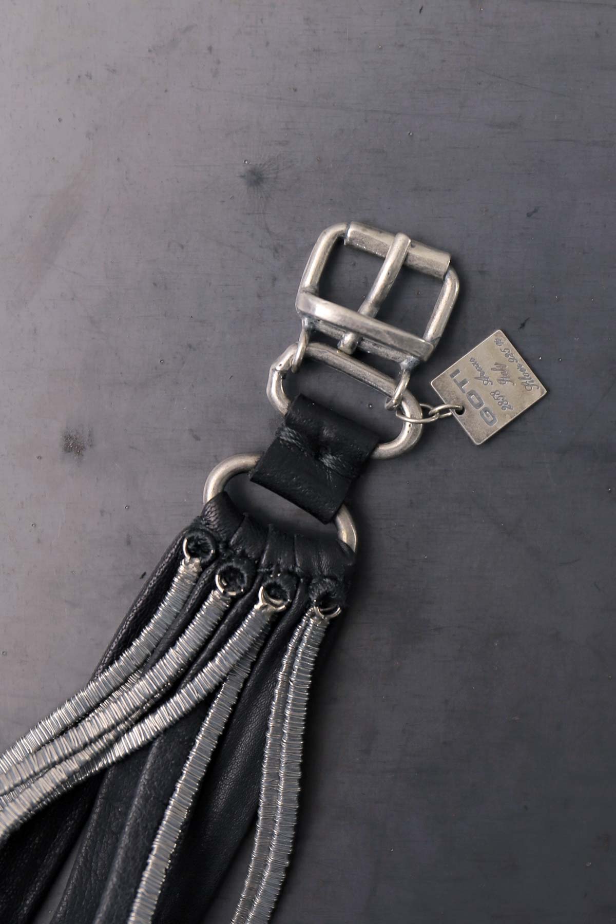 【GOTI】 SILVER MICRO STAPLE MULTI-UNIT LEATHER BRACELET_BR130