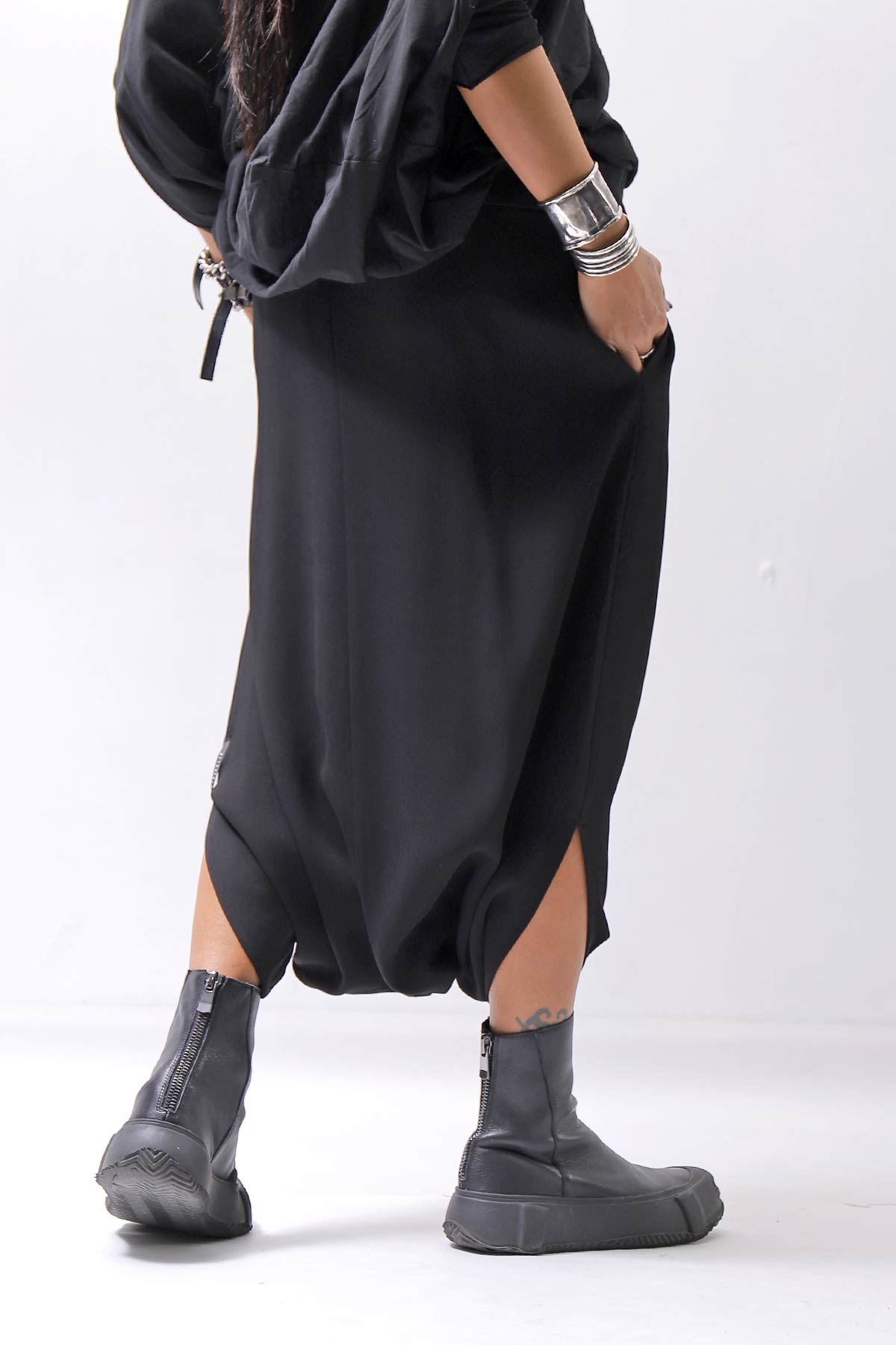 【Primordial is Primitive】 UNISEX BOX PANTS 905CD_BLACK