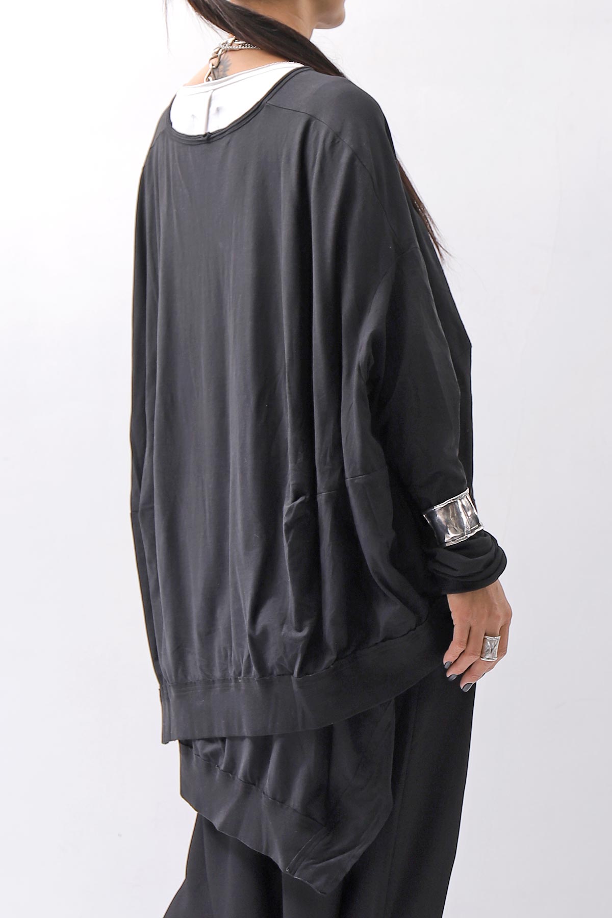 【RUNDHOLZ】 UNISEX TWIST COTTON BACK LAYERED ASYMMETRY TOP 256 0531_BLACK