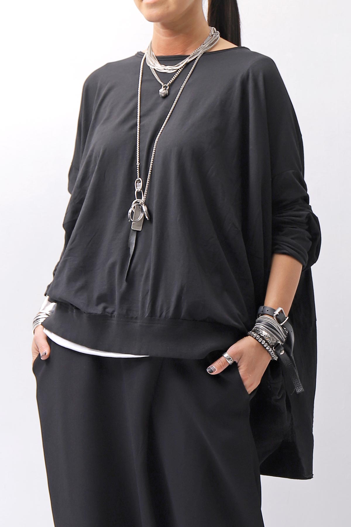 【RUNDHOLZ】 UNISEX TWIST COTTON BACK LAYERED ASYMMETRY TOP 256 0531_BLACK