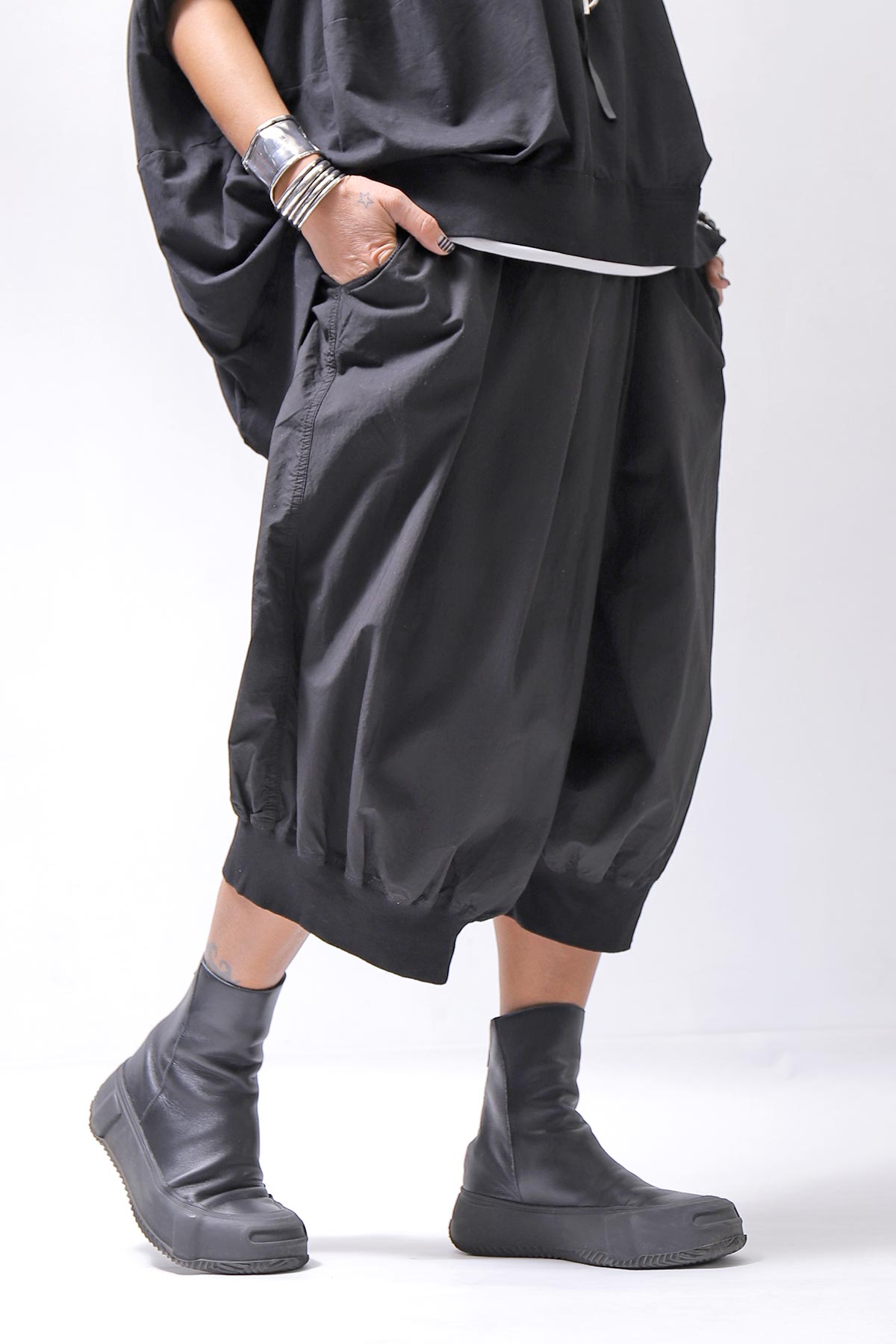 【RUNDHOLZ】 UNISEX FRONT FLAP COTTON RIB PANTS 253 0135_BLACK