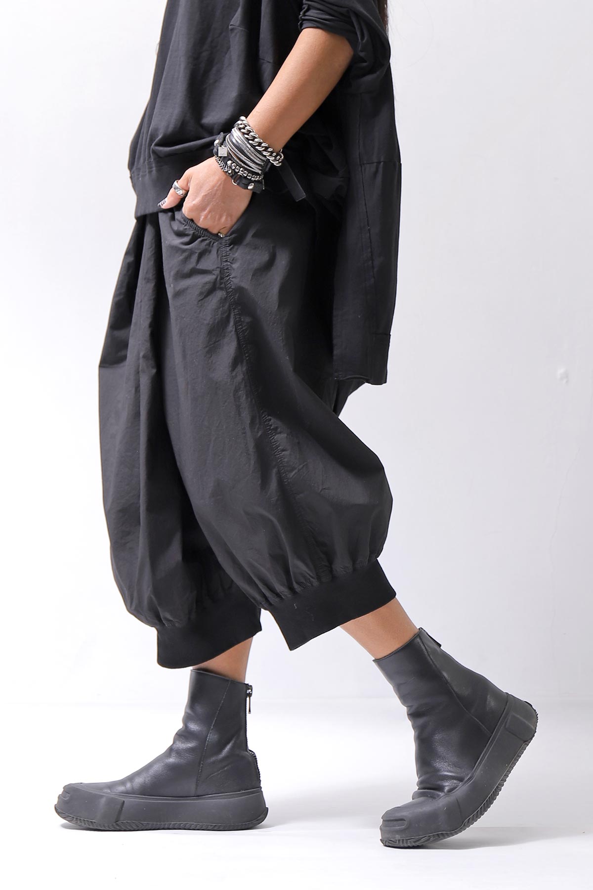 【RUNDHOLZ】 UNISEX FRONT FLAP COTTON RIB PANTS 253 0135_BLACK