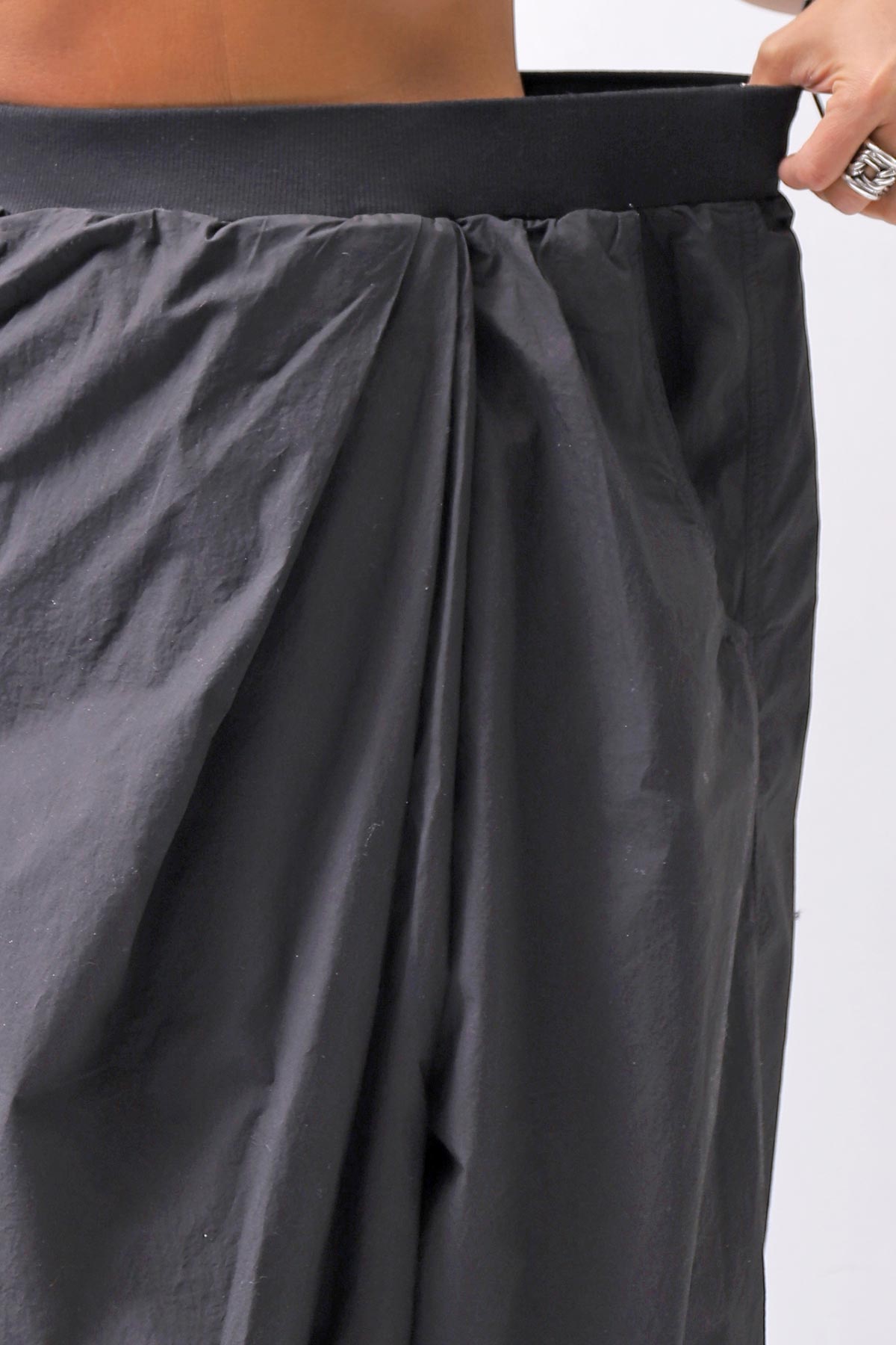 【RUNDHOLZ】 UNISEX FRONT FLAP COTTON RIB PANTS 253 0135_BLACK