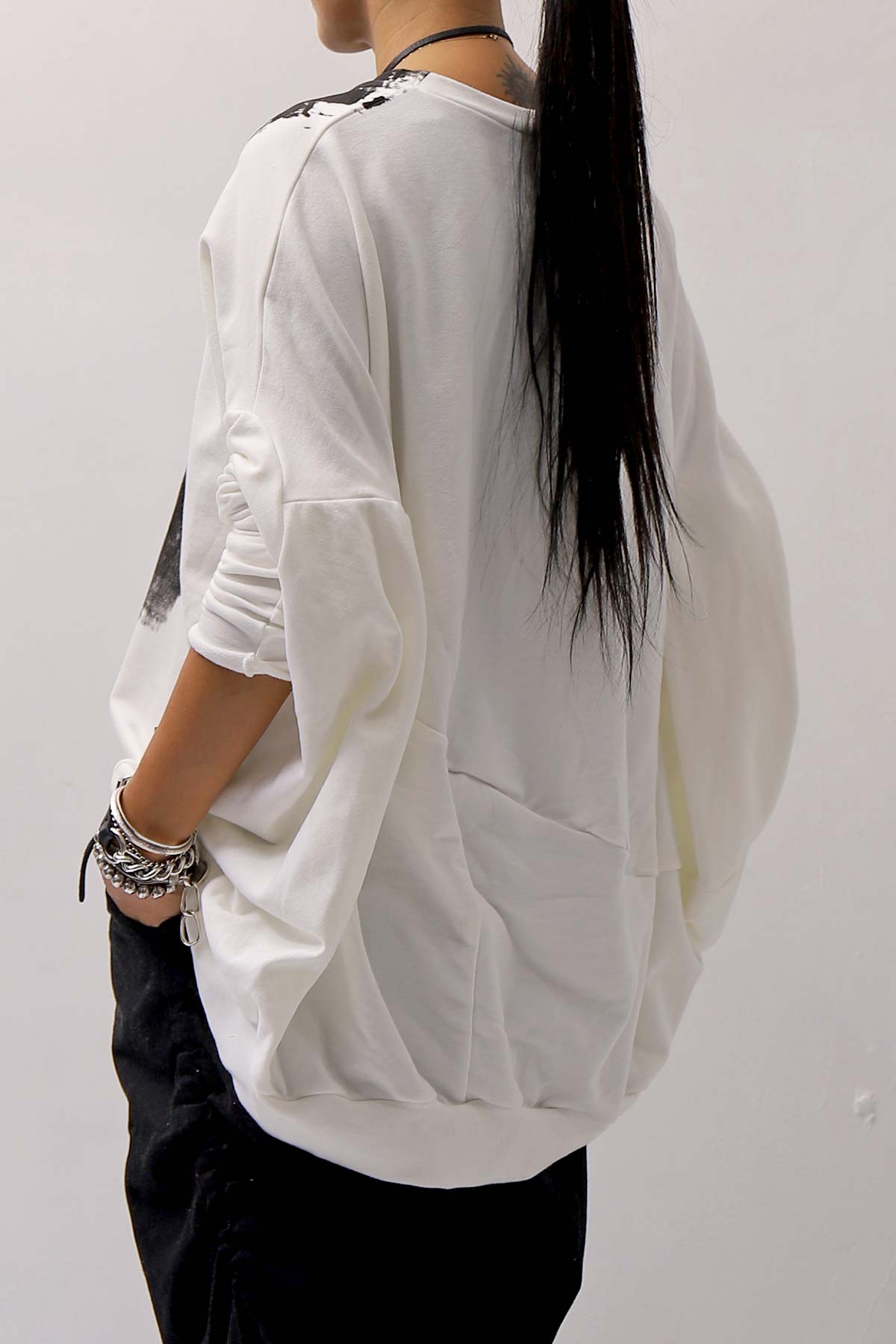 【bajra】 UNISEX BACK DRAPE&amp; PRINTED LIGHT SWEAT TOP 159QK04_WHITE PRINTED