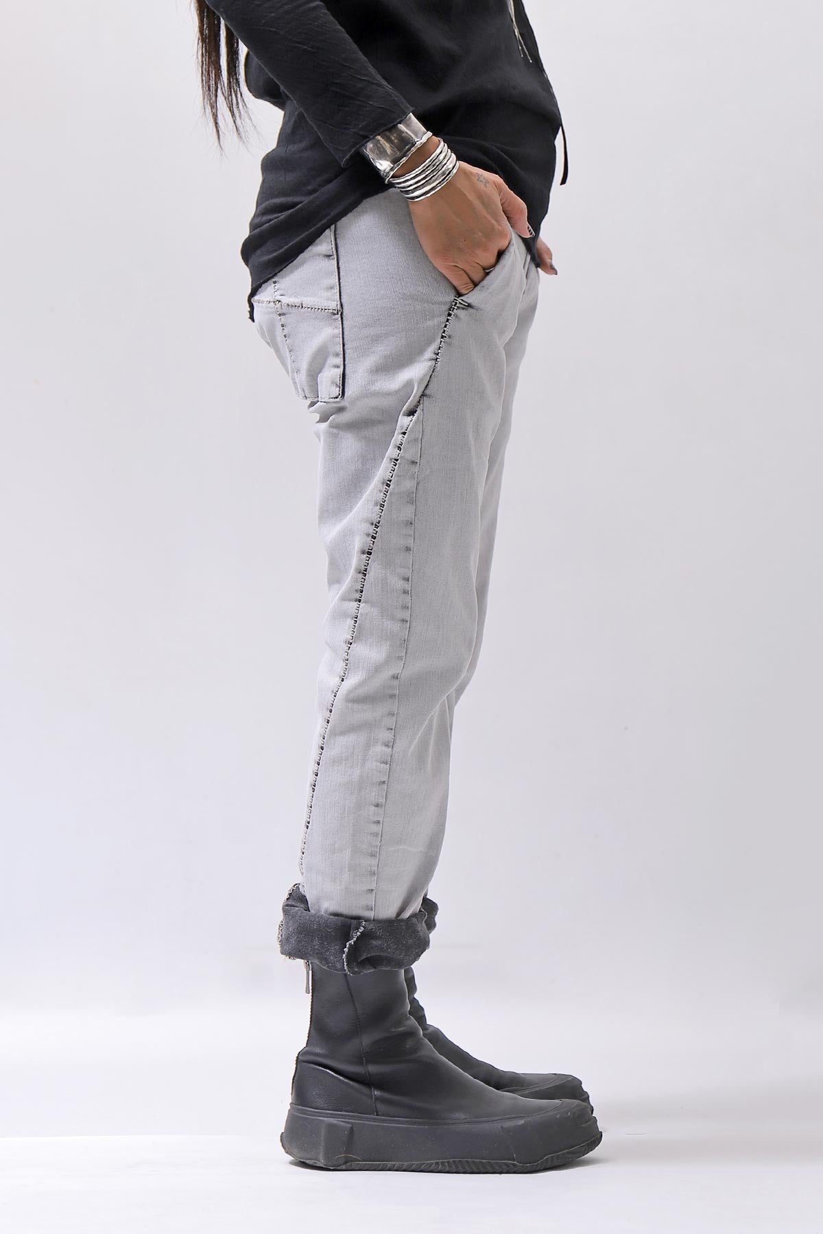 【thom/krom】 UNISEX LOW CROTCH STRETCH DENIM PANTS MT102_BLEACH GREY(LIGHT GREY)