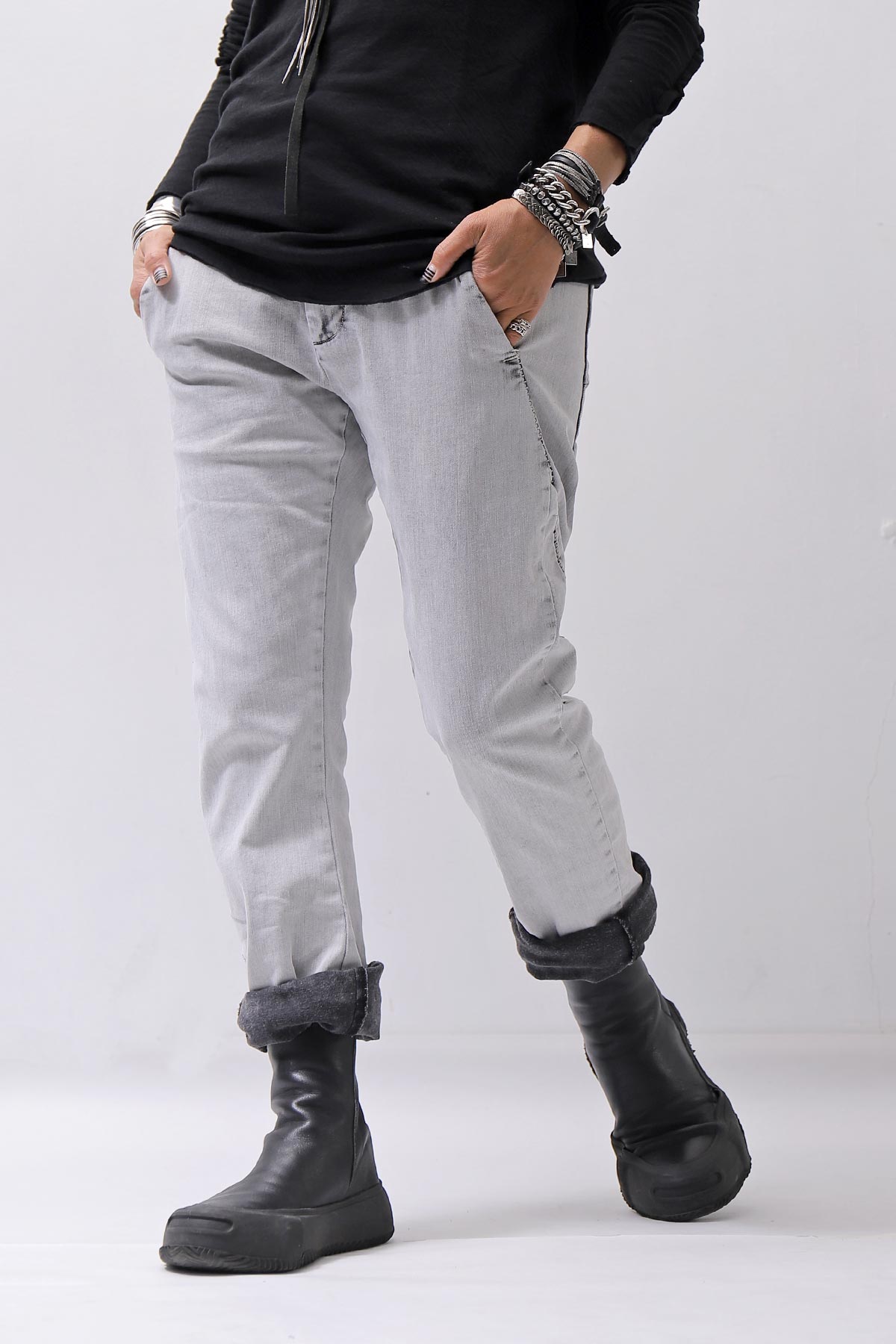 【thom/krom】 UNISEX LOW CROTCH STRETCH DENIM PANTS MT102_BLEACH GREY(LIGHT GREY)