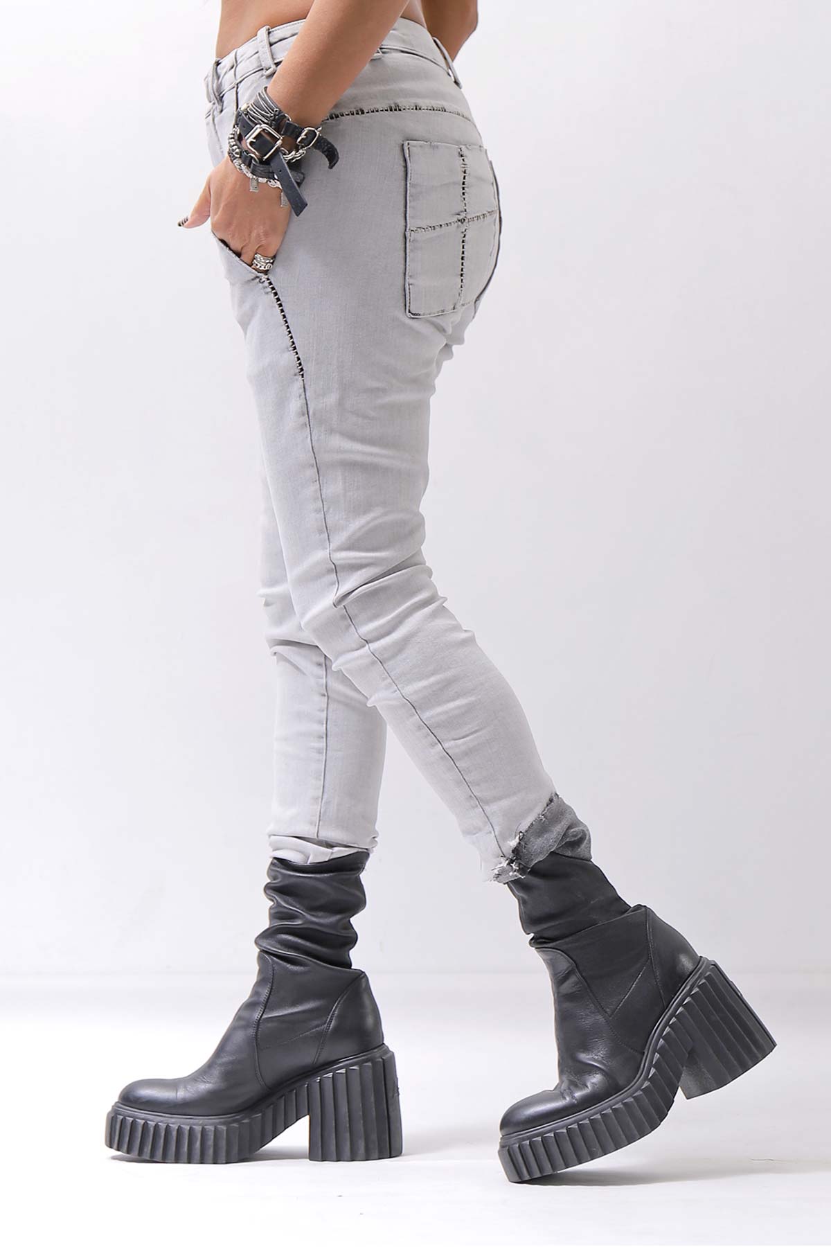 【thom/krom】 UNISEX SKINNY STRETCH DENIM PANTS WT79_BLEACH GREY(LIGHT GREY)