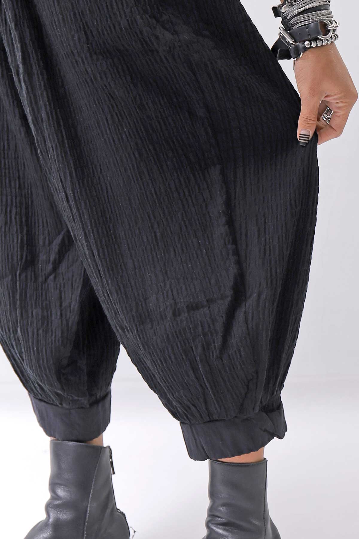 【studio b3】 UNISEX EMBOSSED MOROCCAN PANTS RBB1945_BLACK
