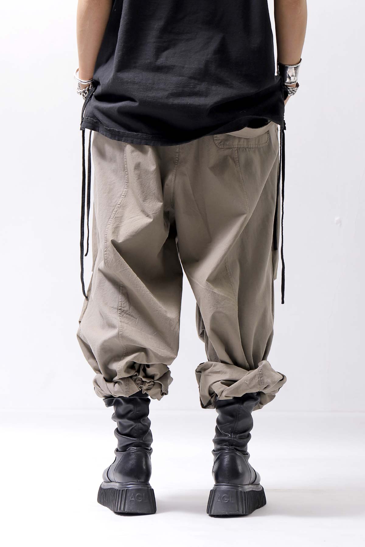 【Andrea Ya&#39;aqov】 UNISEX 2WAY SHOULDER SALOPETTE PARACHUTE PANTS PAK71_OLIVE BEIGE