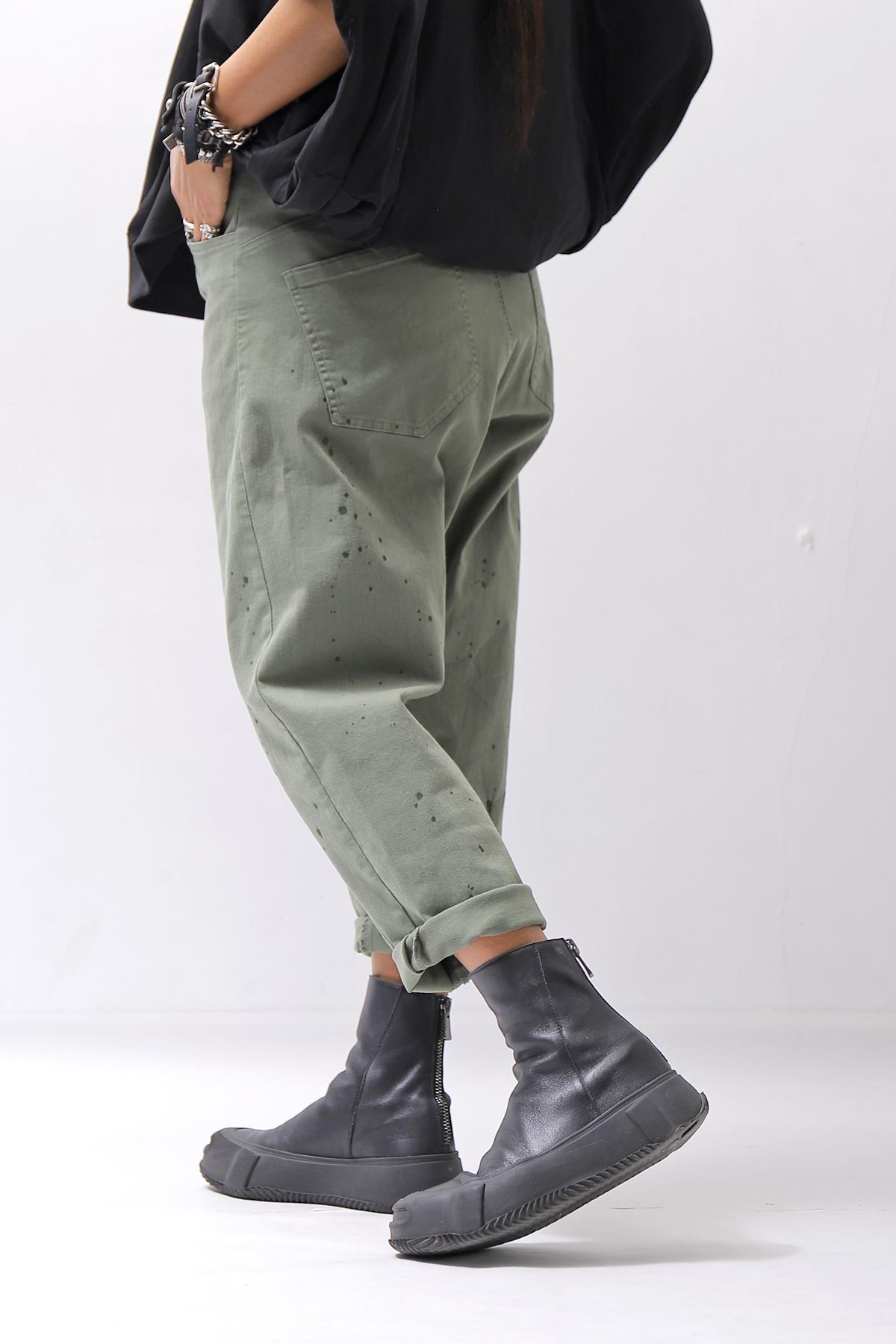 【NOSTRASANTISSIMA】UNISEX STRETCH COTTON LOW CROTCH DENIM PANTS P102_MATCHA LATTE