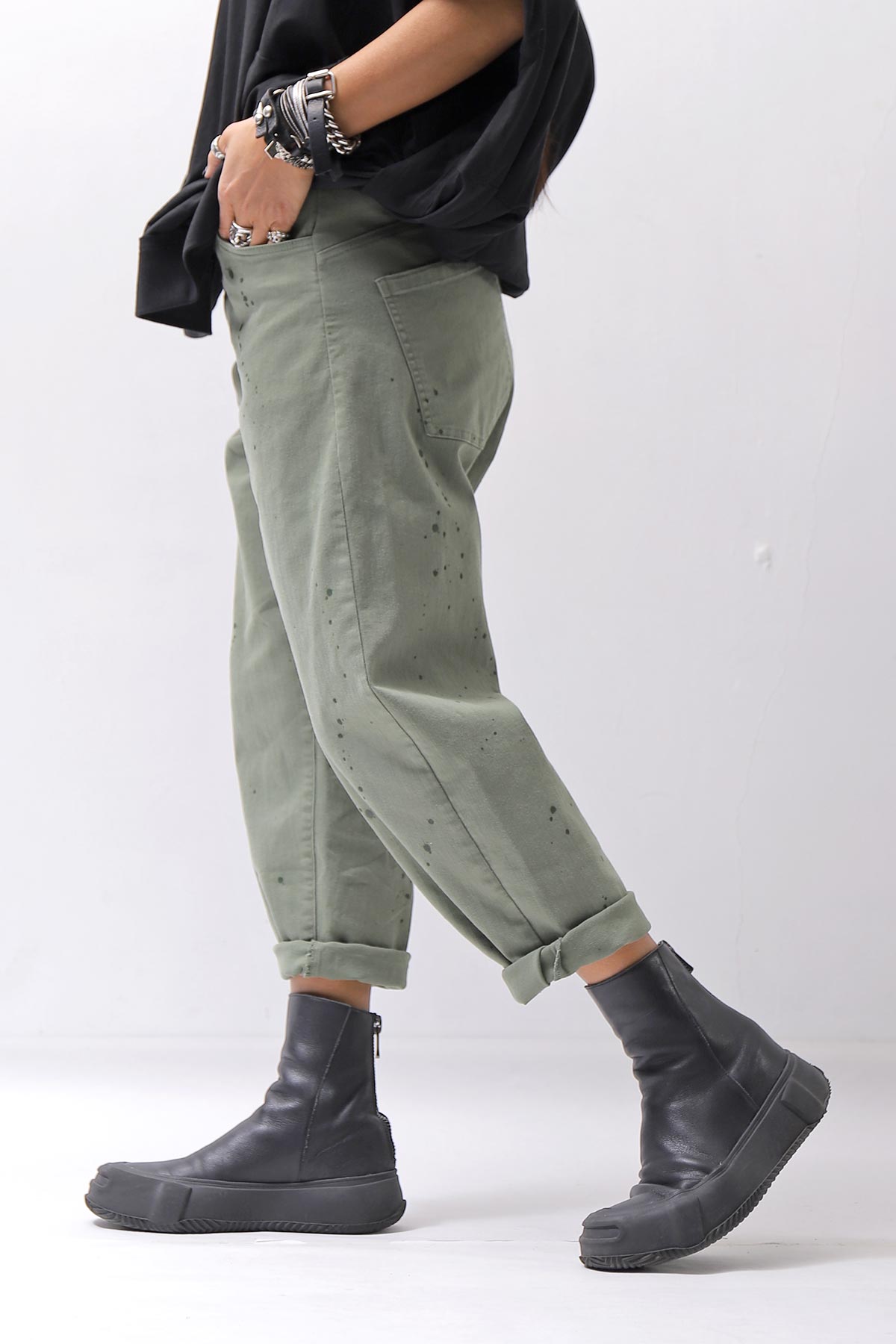【NOSTRASANTISSIMA】UNISEX STRETCH COTTON LOW CROTCH DENIM PANTS P102_MATCHA LATTE