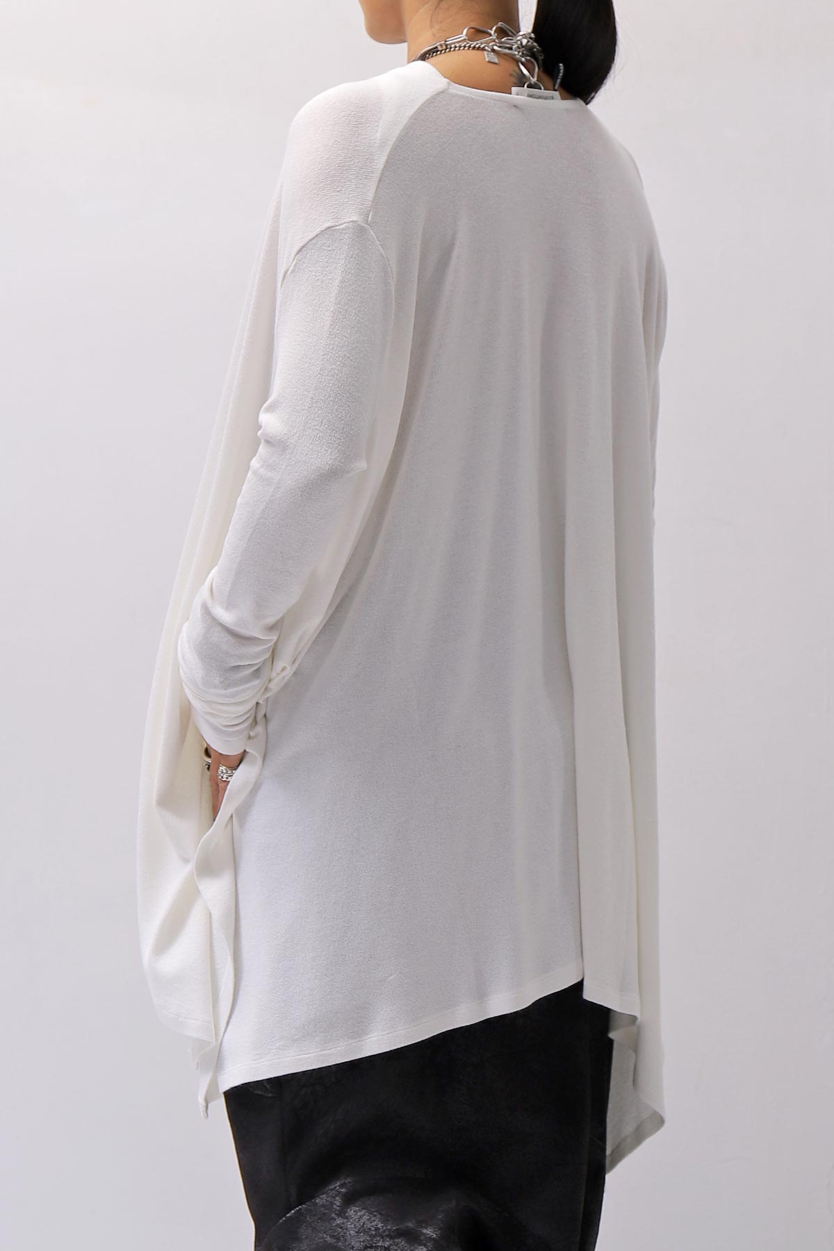 【NOSTRASANTISSIMA】 ASYMMETRY VISCOSE&amp;SILK LIGHT SWEATER TOP M122_WHITE