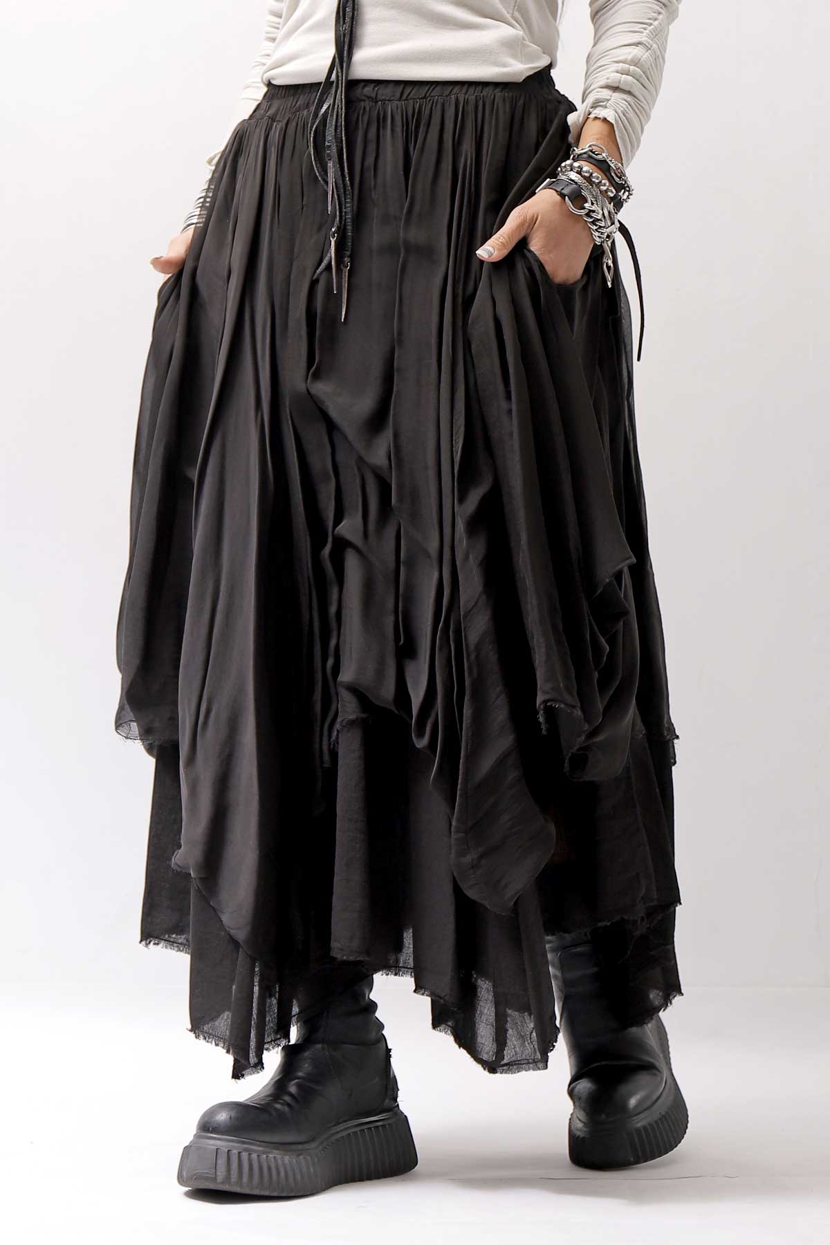 【sanctamuerte】 LAYERED ASYMMETRY SKIRT SM33_BLACK