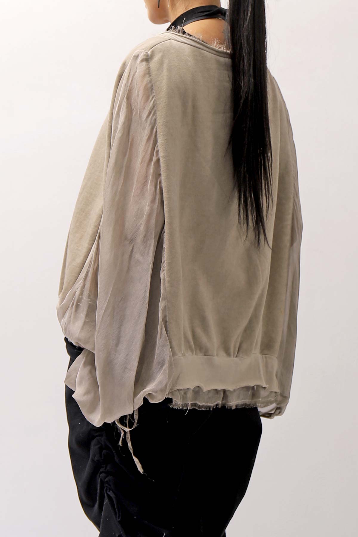 【sanctamuerte】 COTTON SWEAT &amp; SILK CHIFFON SLEEVE TOP SM71_SAND SHELL