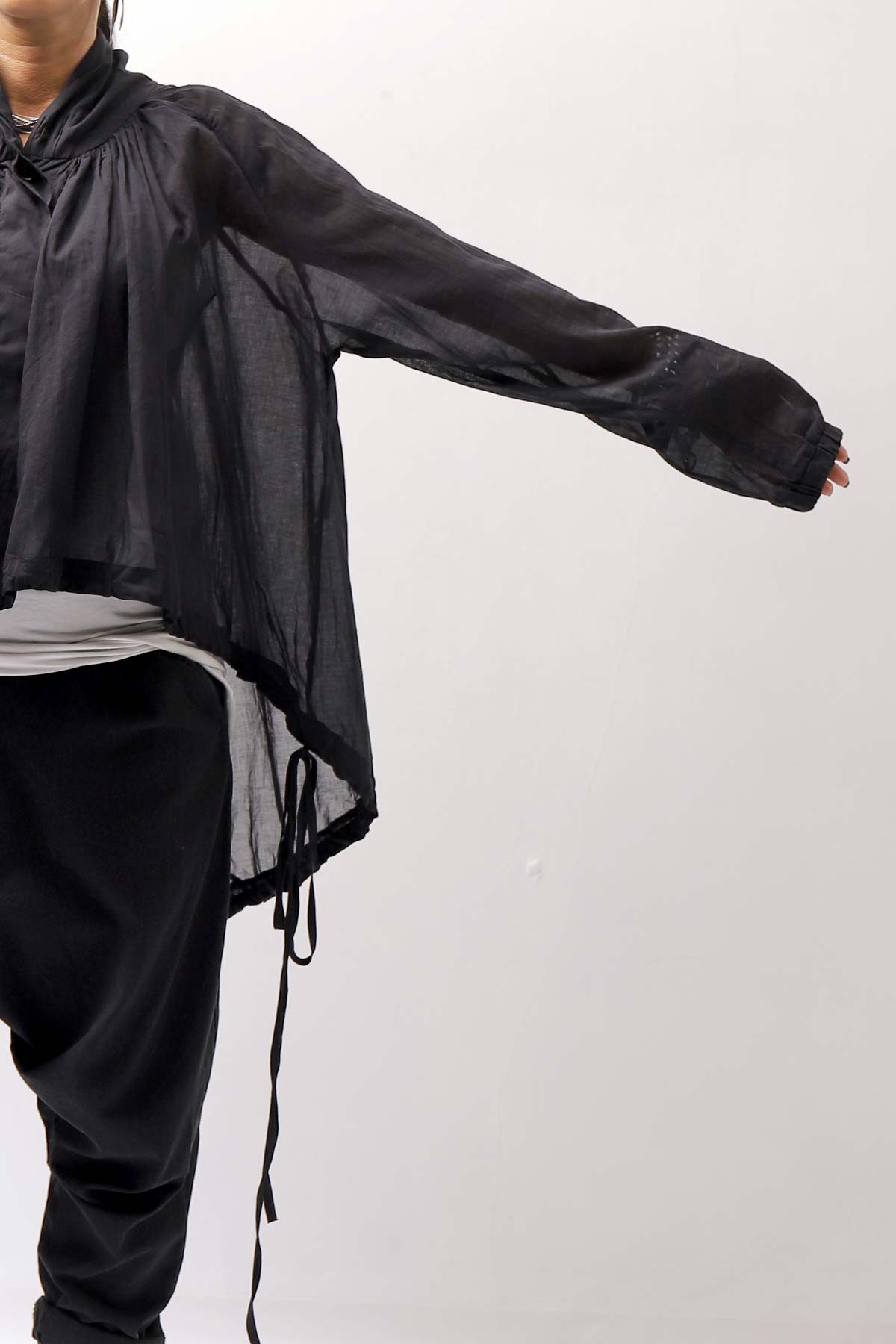 トップス studio b3 ASYMMETRY COTTON SHIRT MPB1852 studio b3】 ASYMMETRY COTTON SHIRT MPB1852_BLACK – QUADRATO