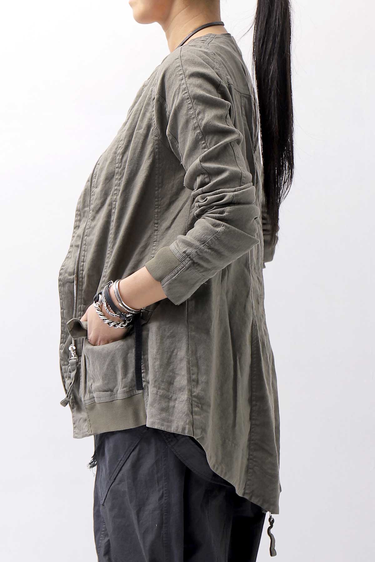 【RUNDHOLZ】 UNISEX STRETCH LINEN BACK ZIP SLIT JACKET 383 1108_OLIVE