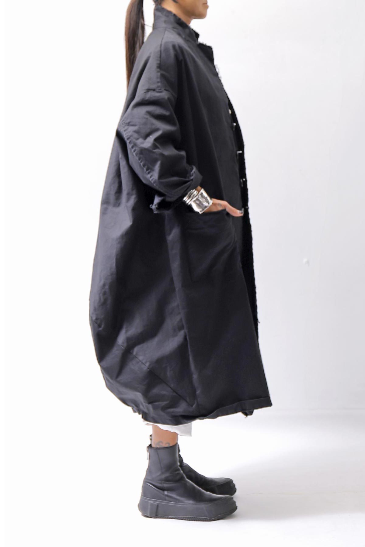 【bajra】 UNISEX TWILLED COTTON BACK DRAPE CARDIGAN COAT 160QB01LG_BLACK