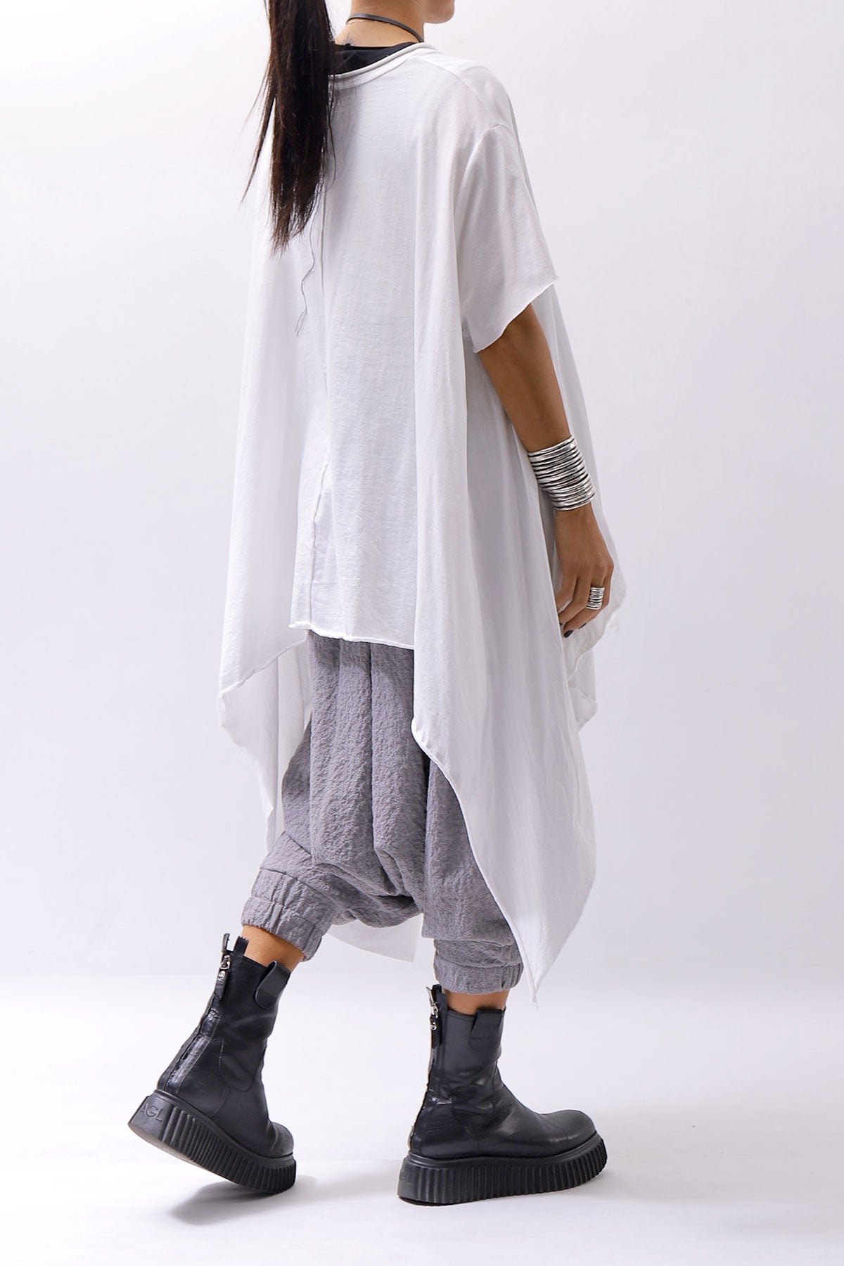 【studio b3】 UNISEX ASYMMETRY COTTON HALF SLEEVE TOP CB1317/M_WHITE